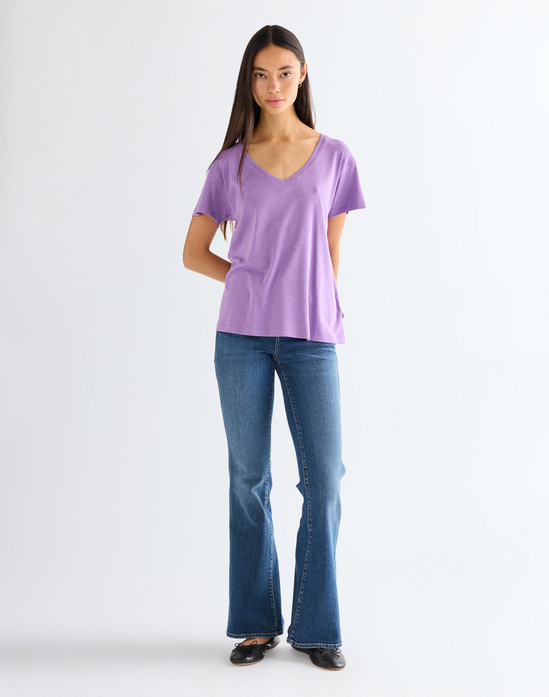 Maglietta Easy V Neck in Bellflower T-shirt Wrangler