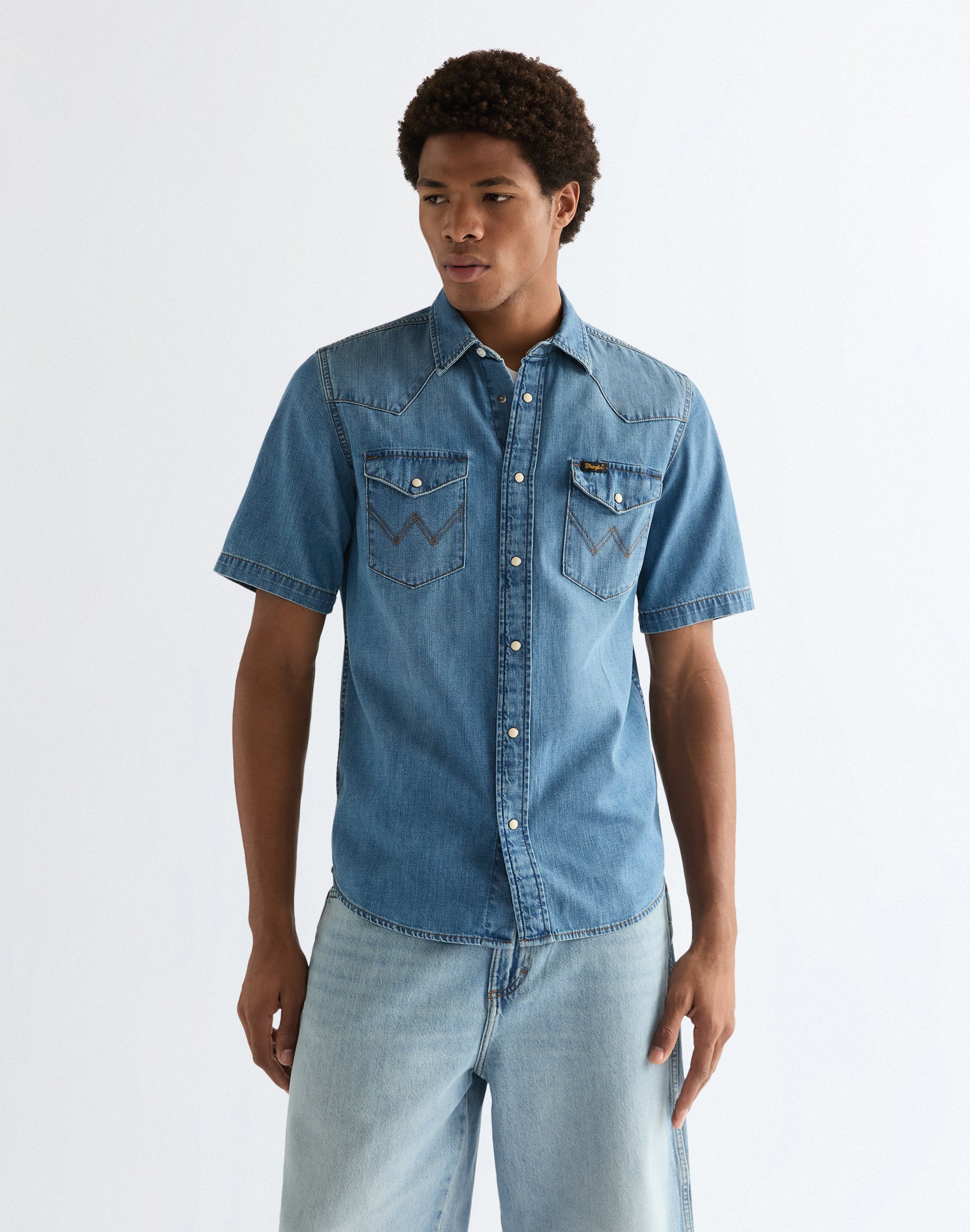 Western a maniche corte in lavaggio medio chiaro Camicie Wrangler