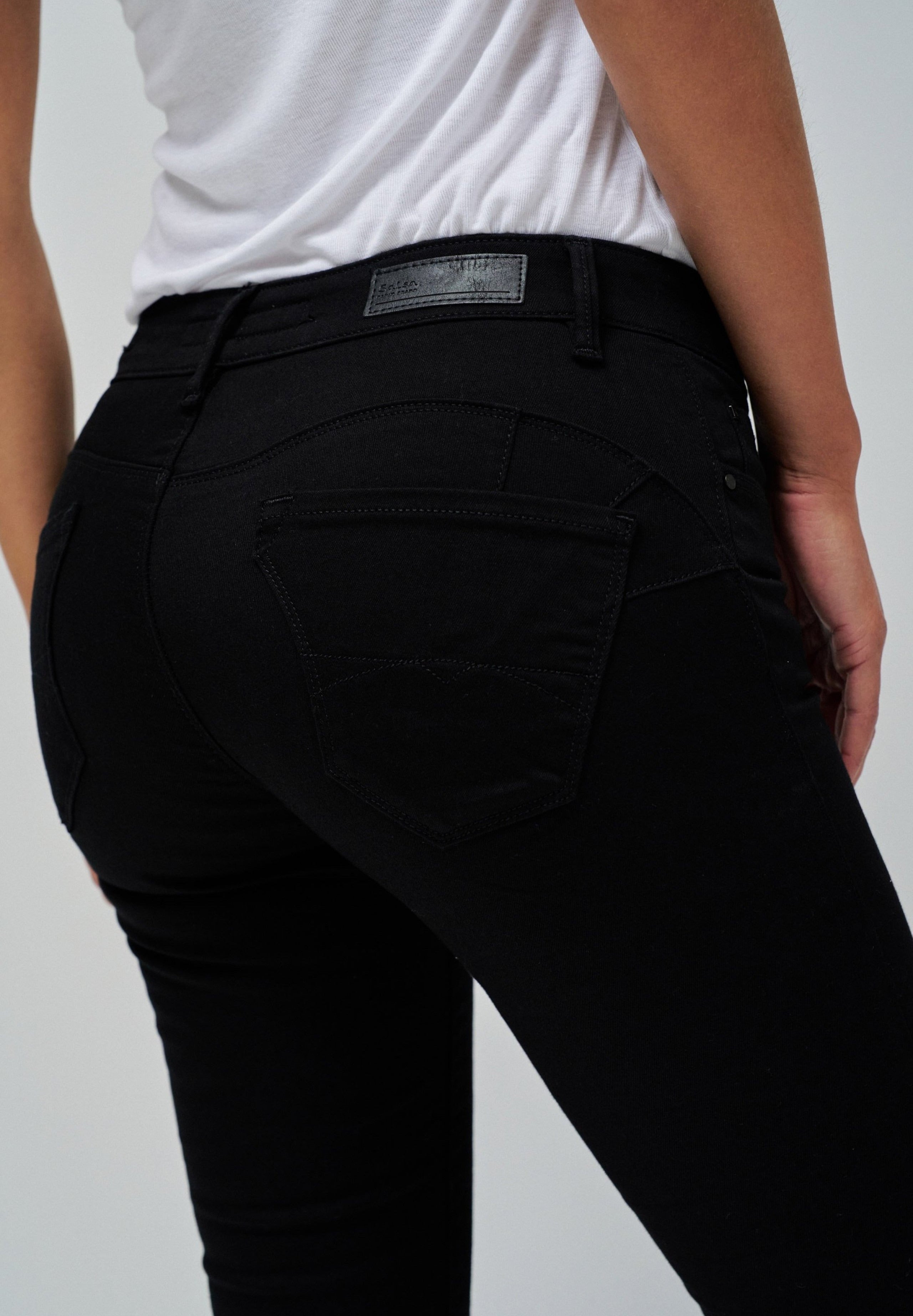 Wonder Skinny Push-Up in jeans neri Salsa Jeans