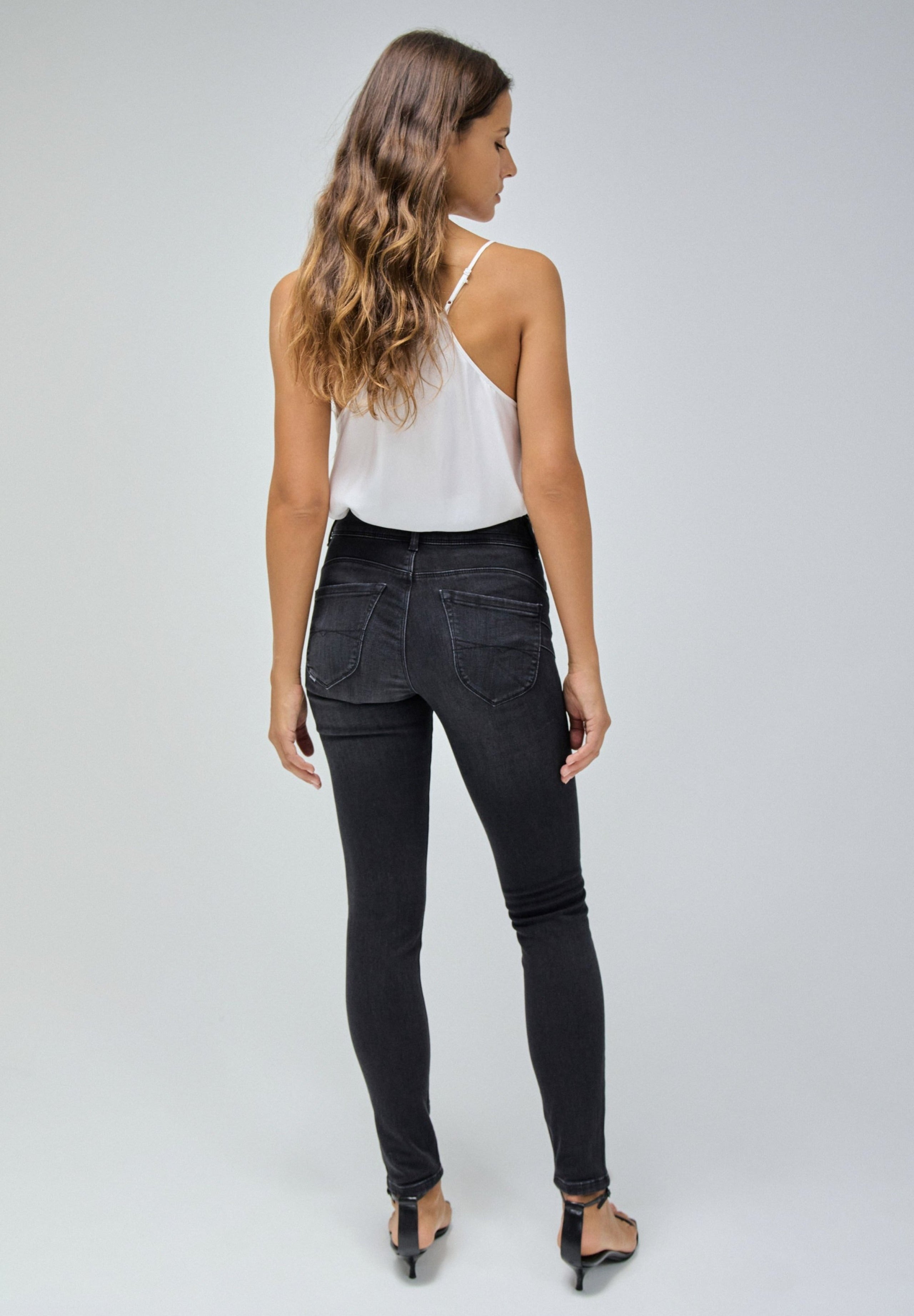 Jeans Secret Skinny Push-In neri Salsa Jeans