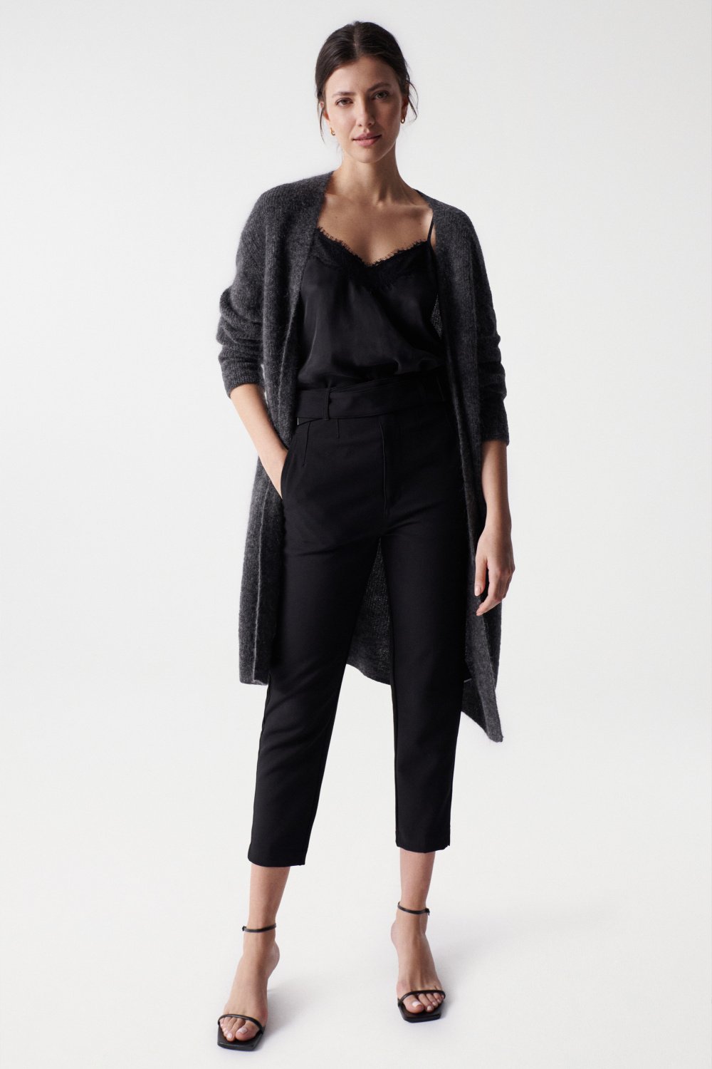 Pantaloni Chino Cropped Slim a vita alta in nero Salsa Jeans