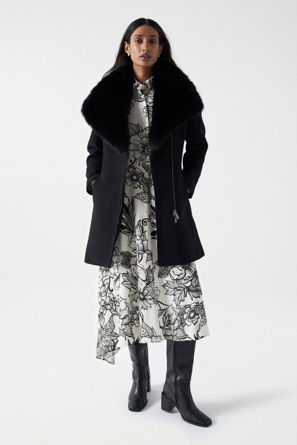 Cappotto in lana con collo di pelliccia in Giacche nere Salsa Jeans