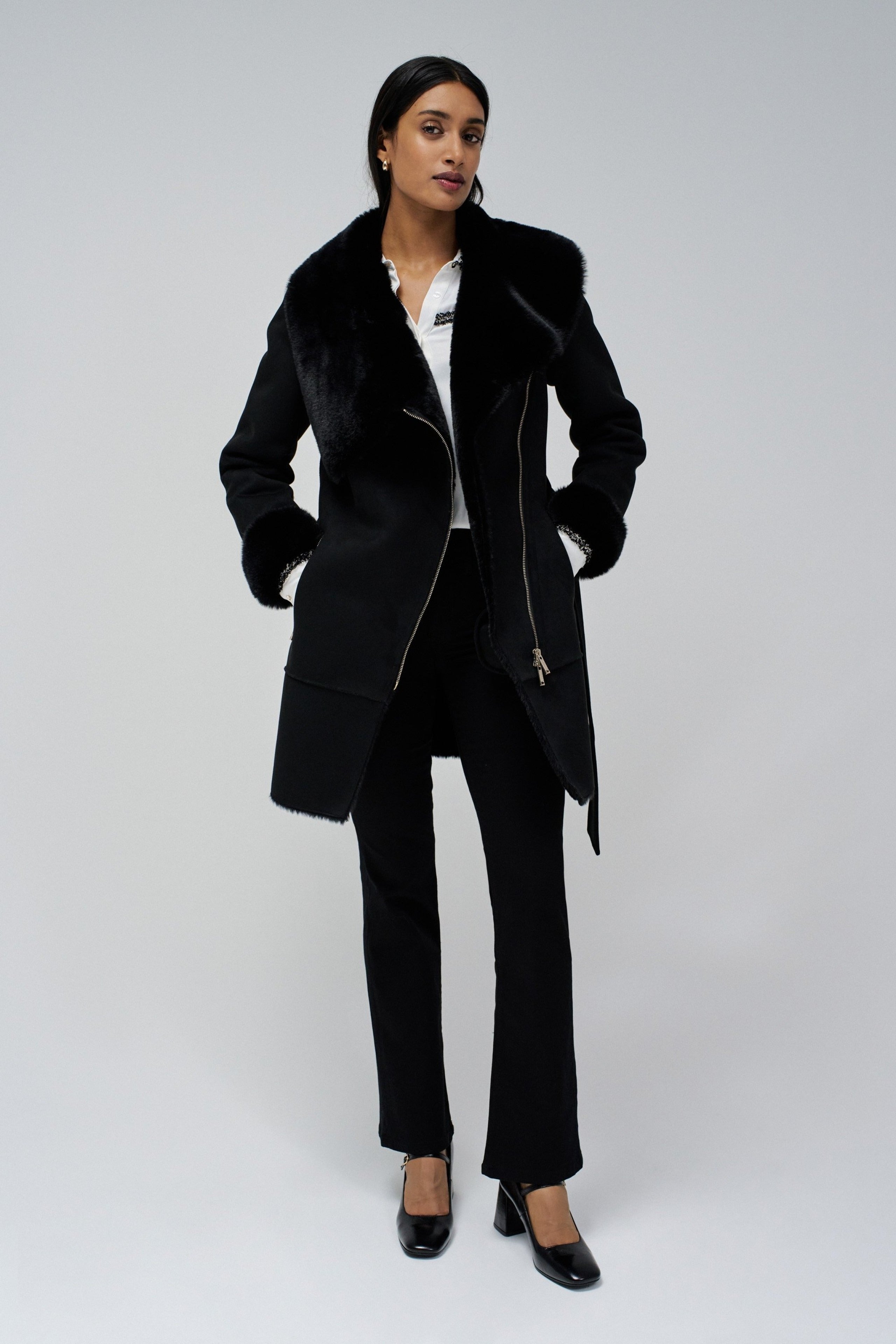 Cappotto lungo in shearling nero