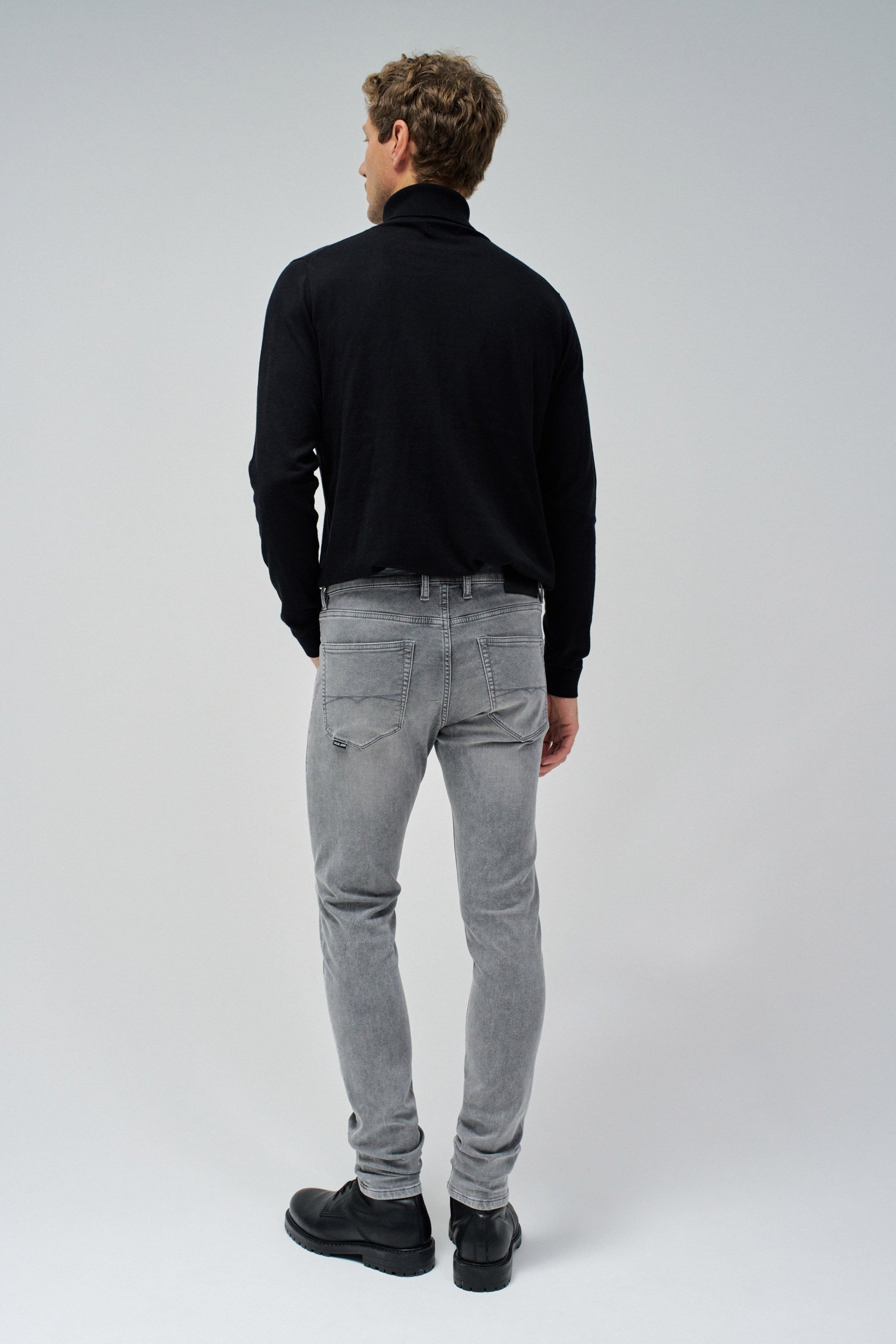 Jeans skinny S-Activ in grigio medio Salsa Jeans