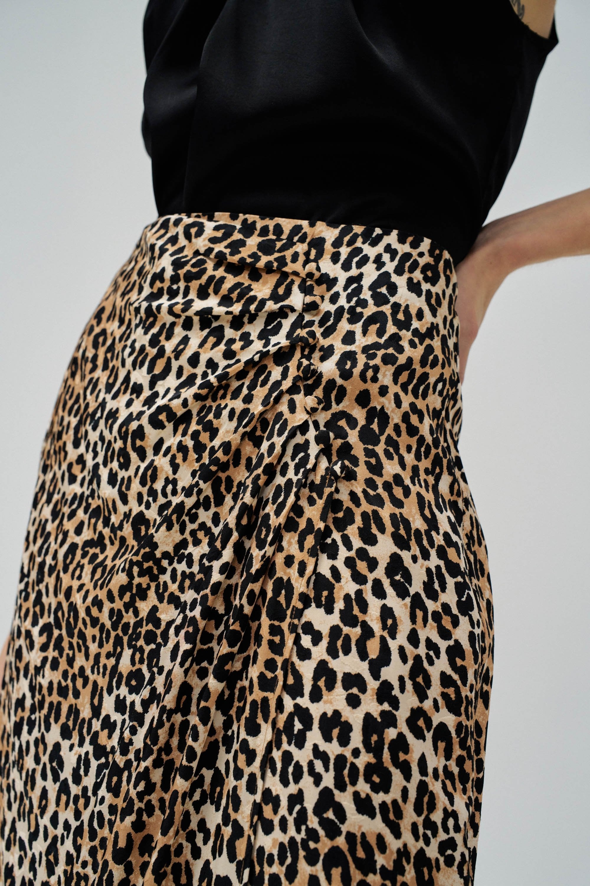 Gonna con stampa animalier e dettaglio bottoni in perle scure Gonne Salsa Jeans