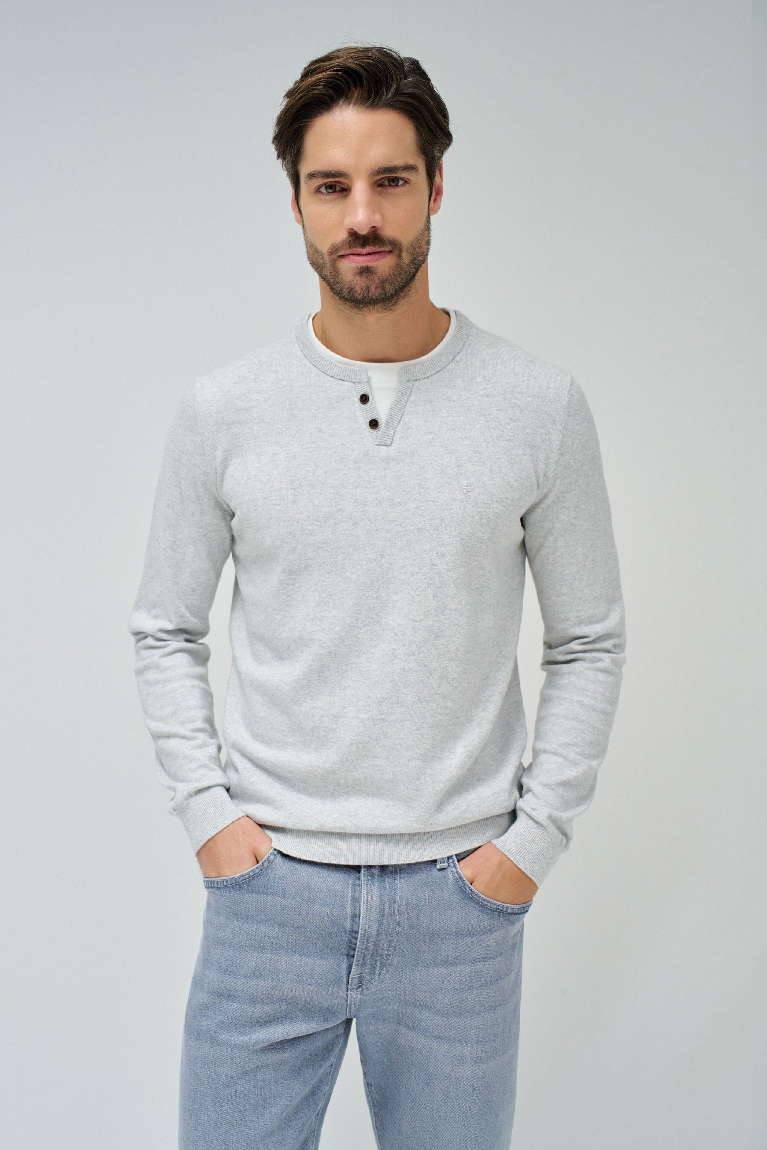 Henley in maglia con collo in jersey grigio chiaro Maglioni Salsa Jeans
