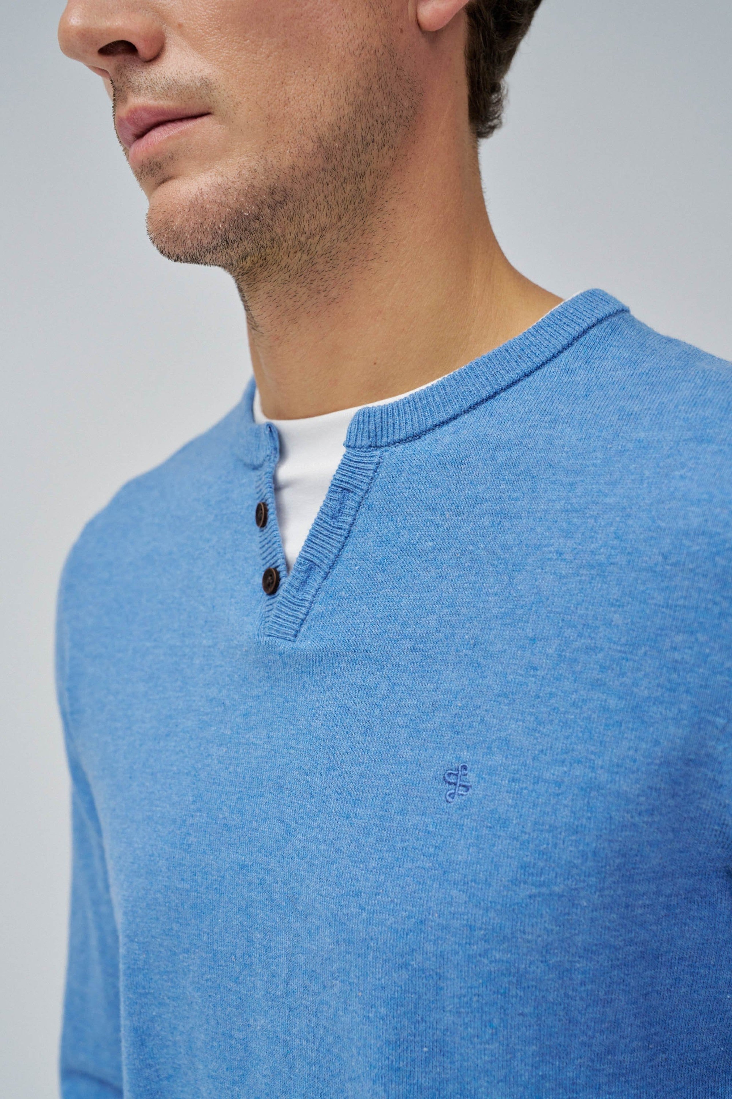Henley in maglia con collo in jersey in blu medio Maglioni Salsa Jeans
