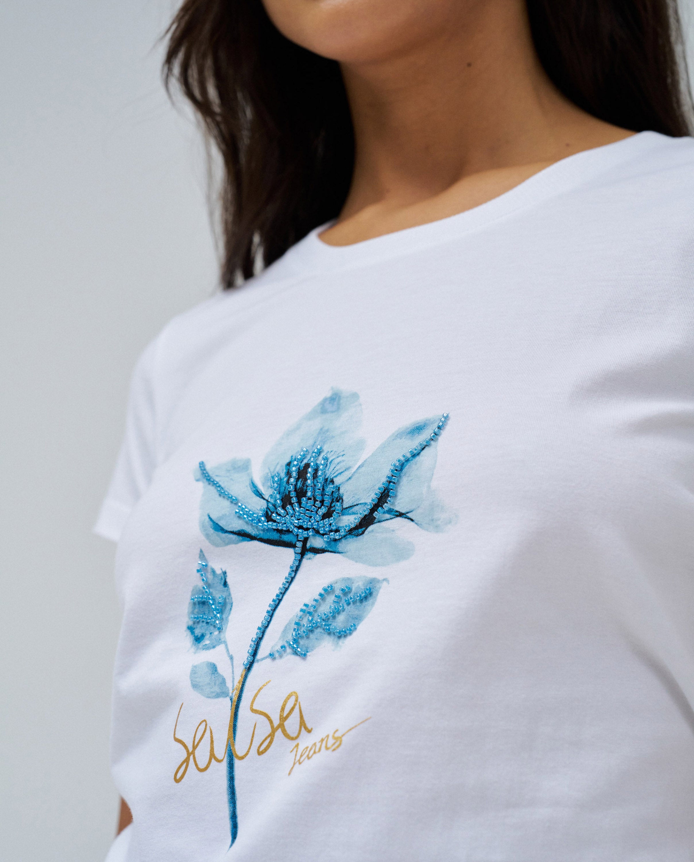 Maglietta grafica con stampa a fiori in bianco Magliette Salsa Jeans