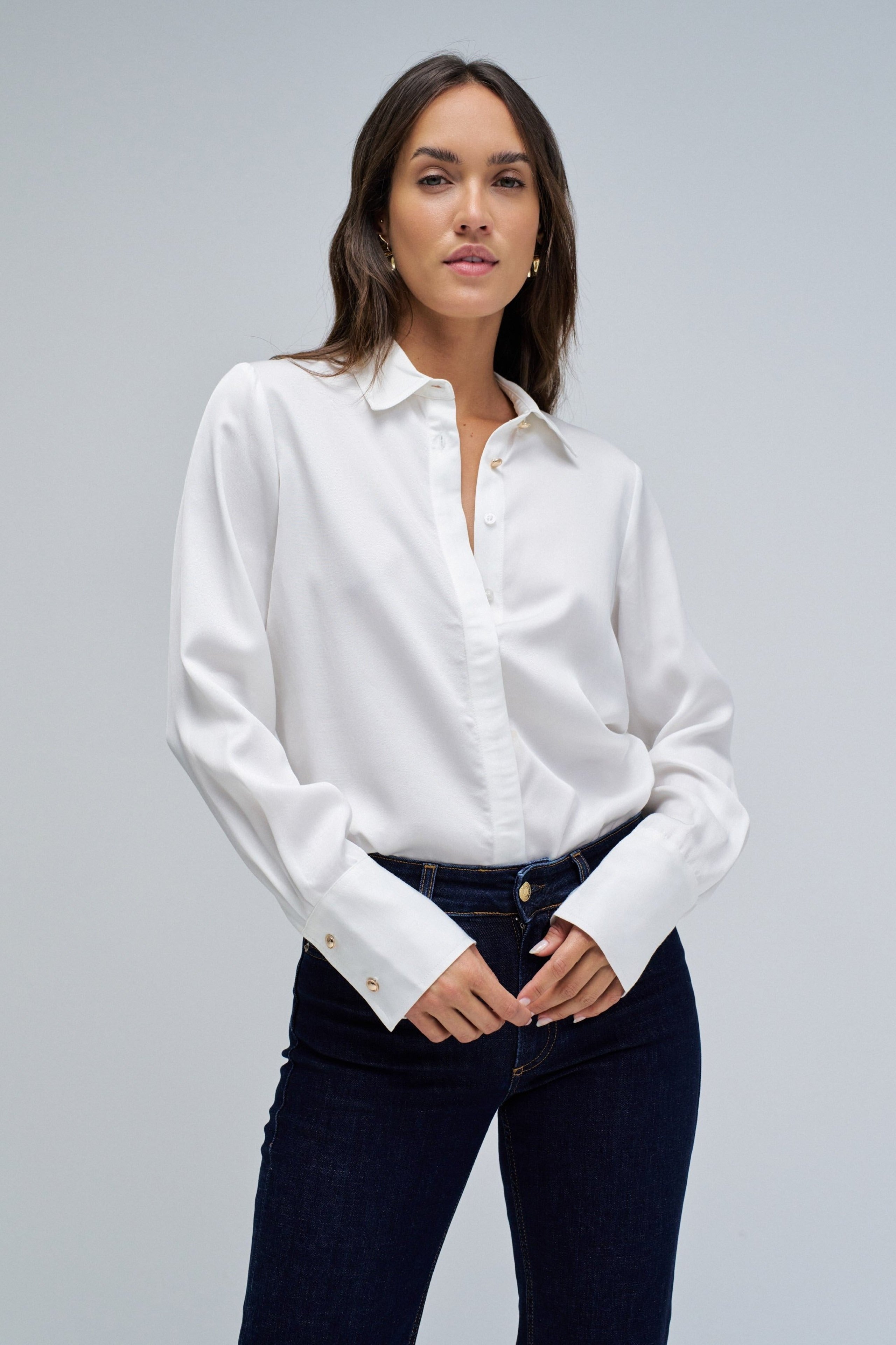 Camicia basic con bottoni dorati in perla chiara V2 Camicie Salsa Jeans