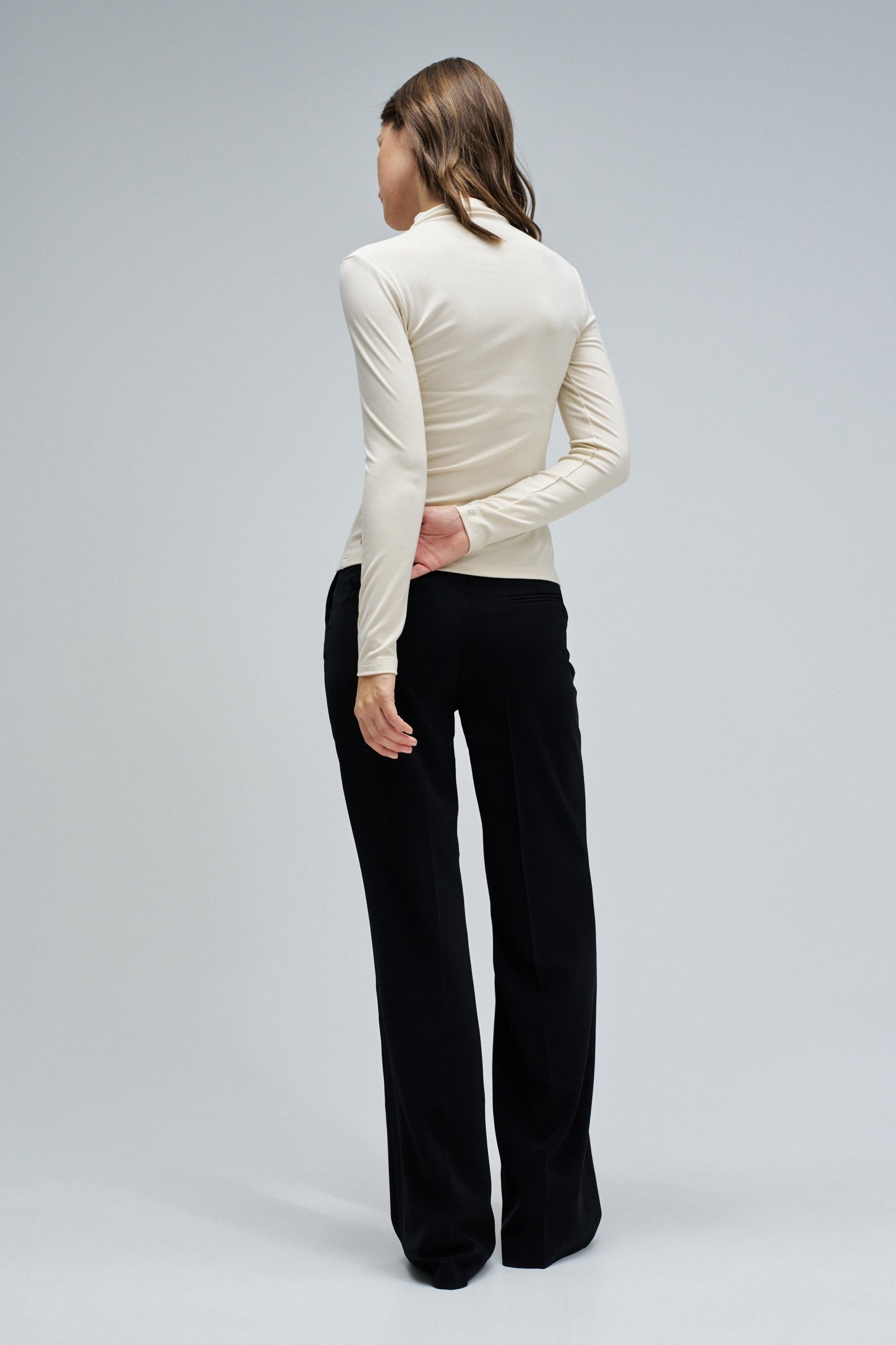 Maniche lunghe con dettaglio a torciglione in t-shirt Perla scura Salsa Jeans