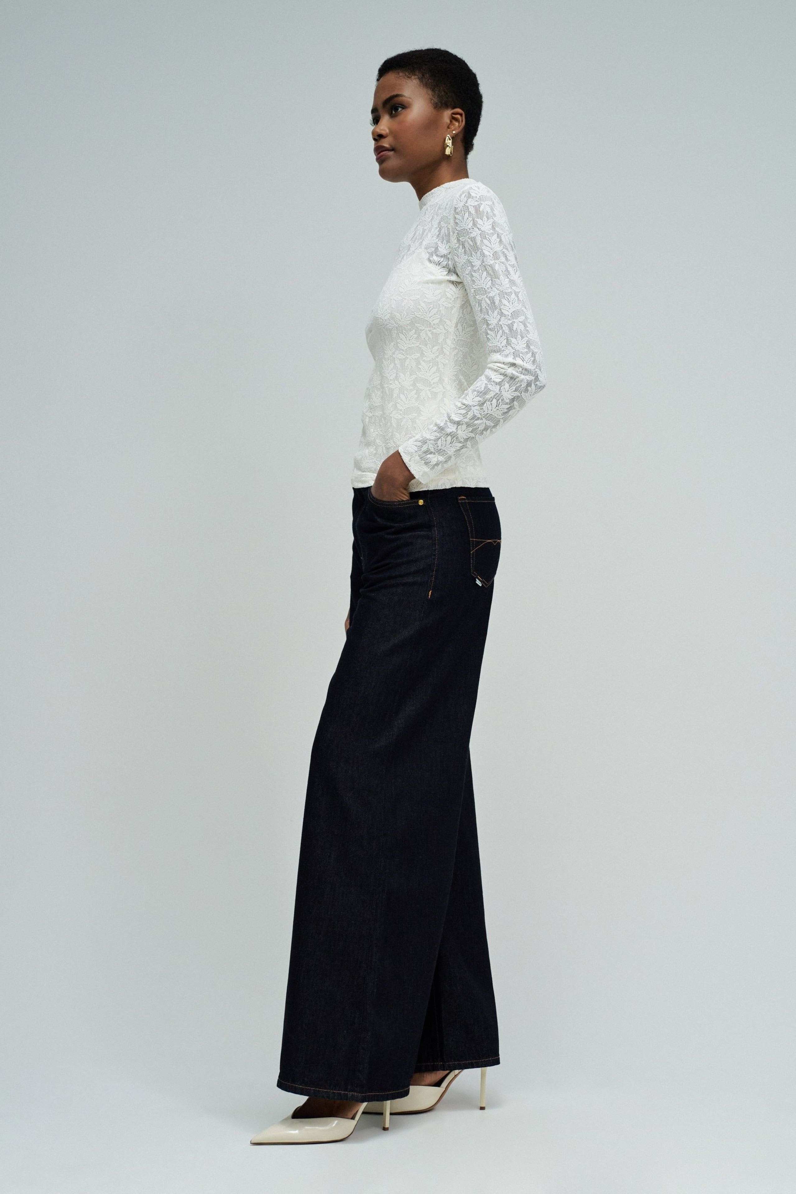 Maglia a maniche lunghe in pizzo color beige chiaro T-shirt Salsa Jeans