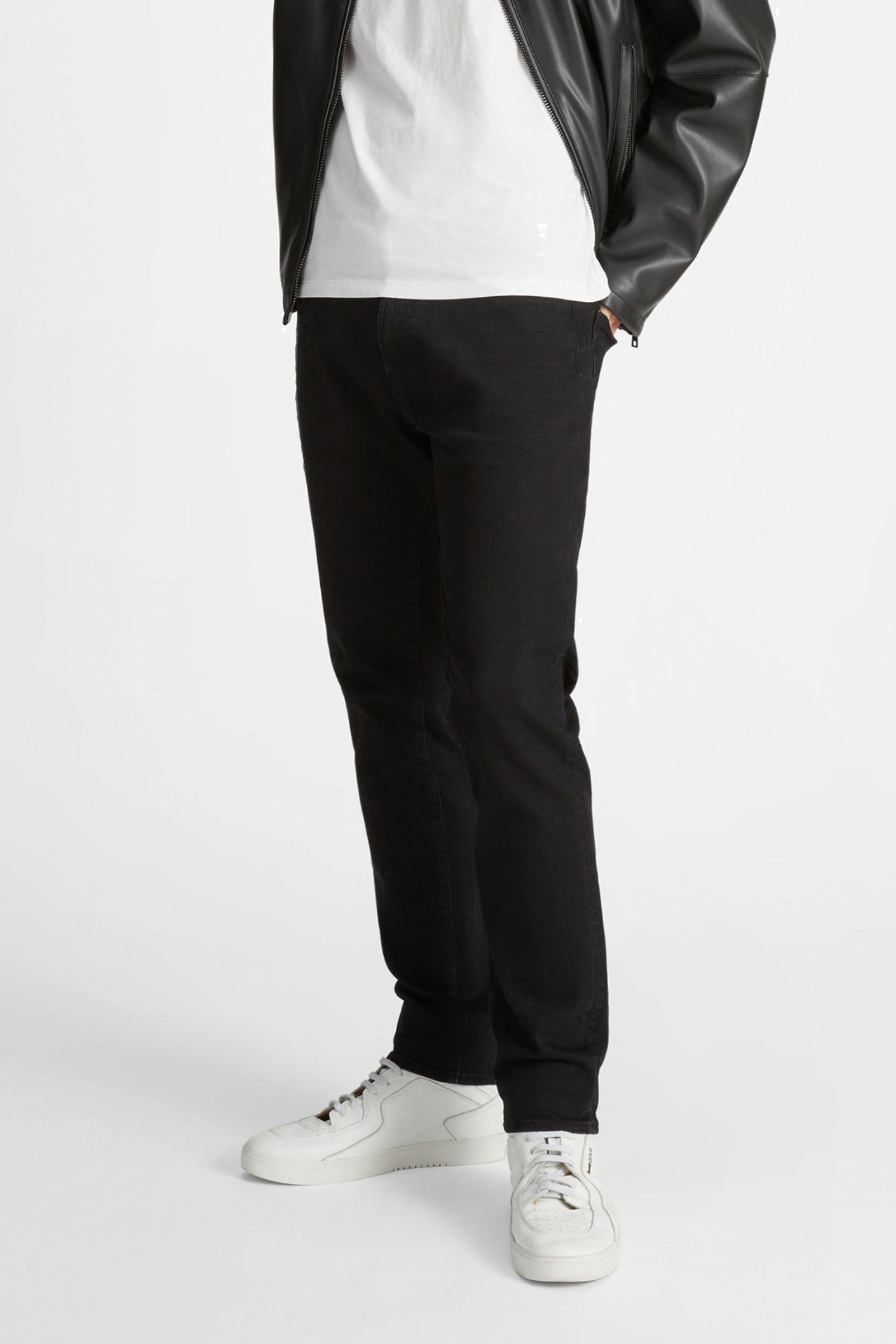 Albert Simple Rev 5 Pocket in 3D Blk Rinse Jeans GAS