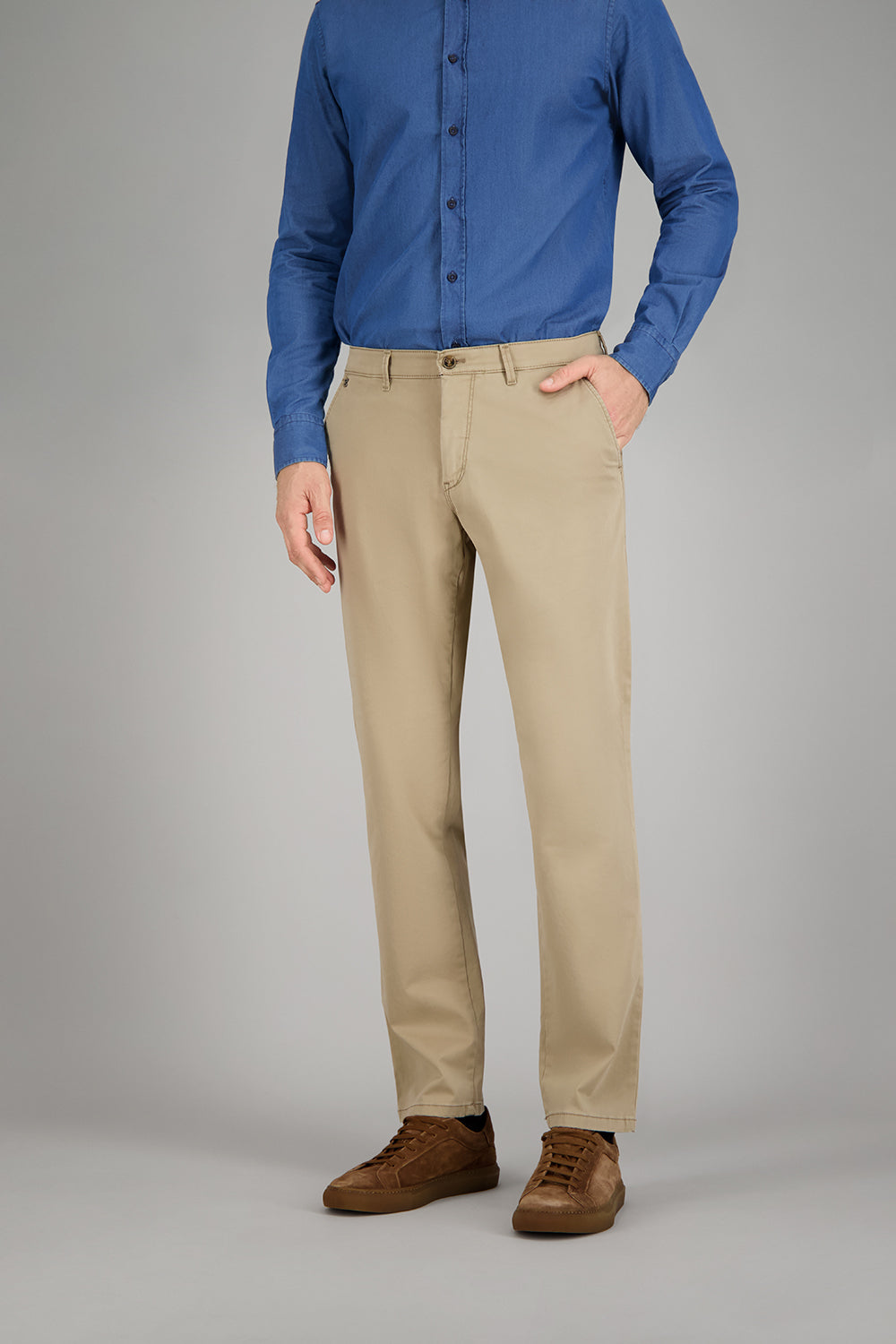 BENITO Chino in pantaloni tono cammello Gardeur