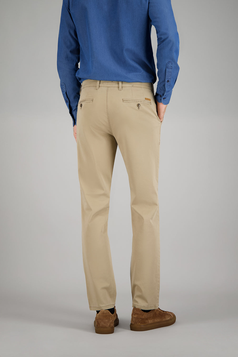 BENITO Chino in pantaloni tono cammello Gardeur