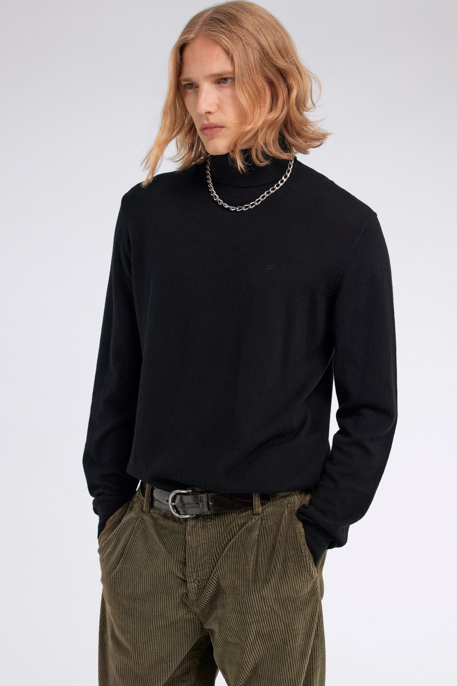 Maglioni Arlo T.Neck in nero GAS