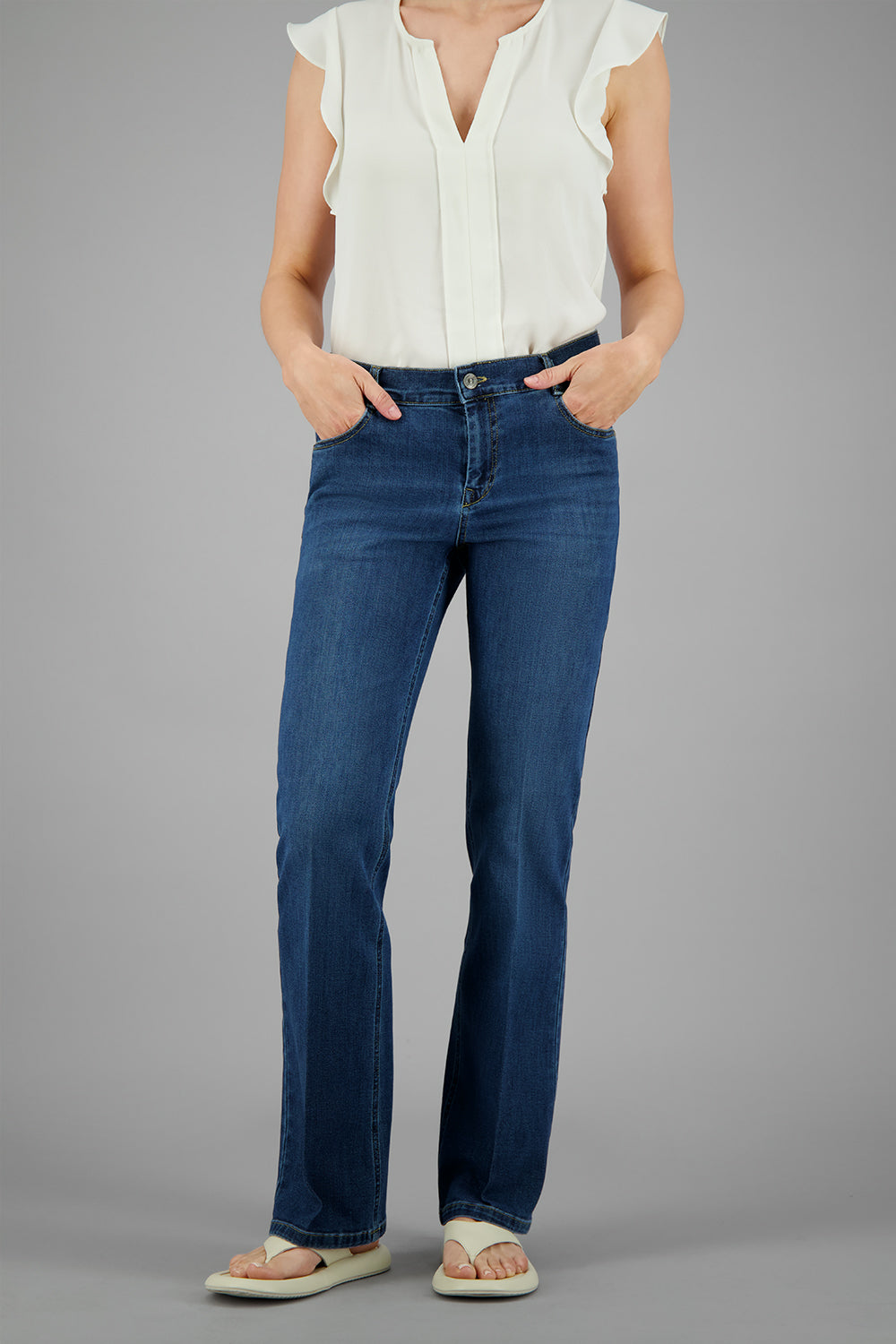 Jeans ZURI126 con risciacquo scuro Jeans Gardeur usati