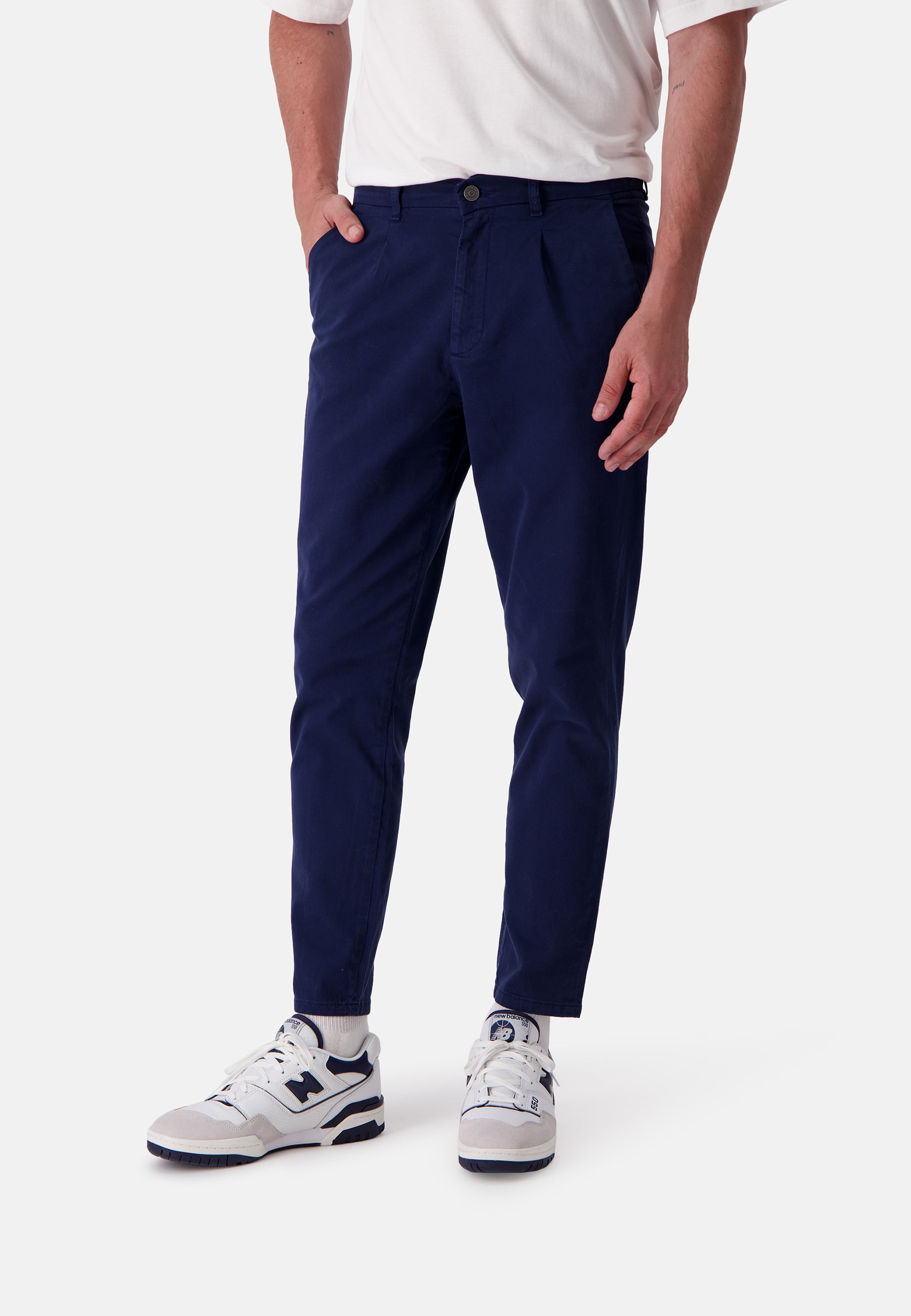 Pantaloni - Chino arrotolati in pantaloni marini Colours and Sons