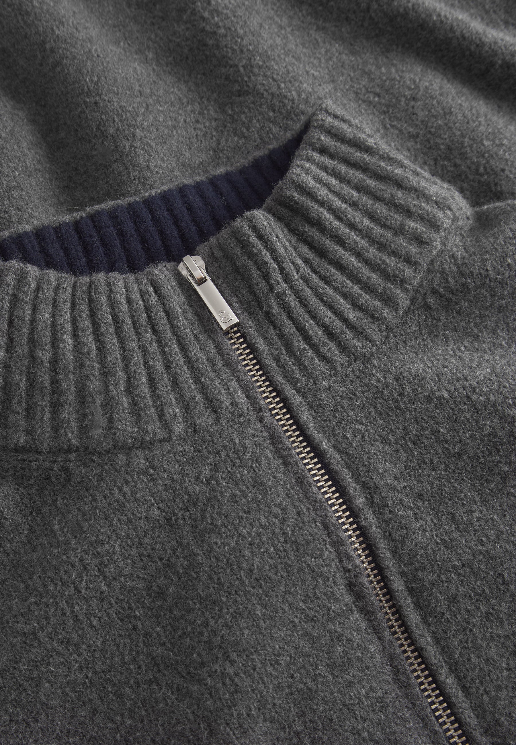 Mock-Zip Woolen Touch in Stone Maglioni Colours and Sons