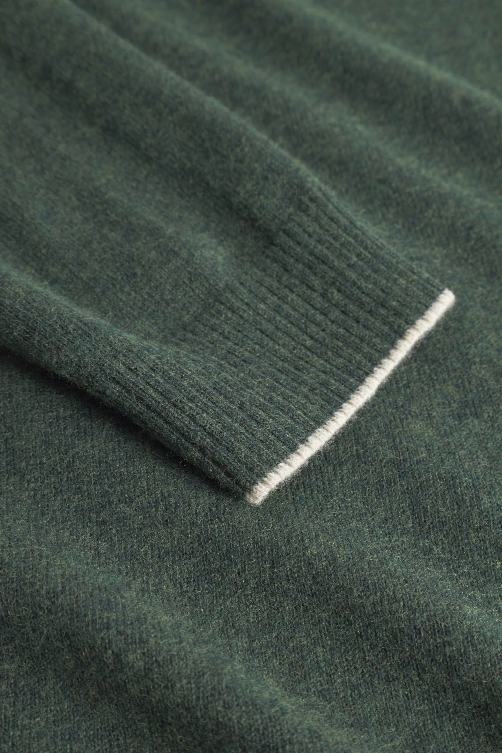 Miscela Merino a collo tondo in Yucca Maglioni Colours and Sons
