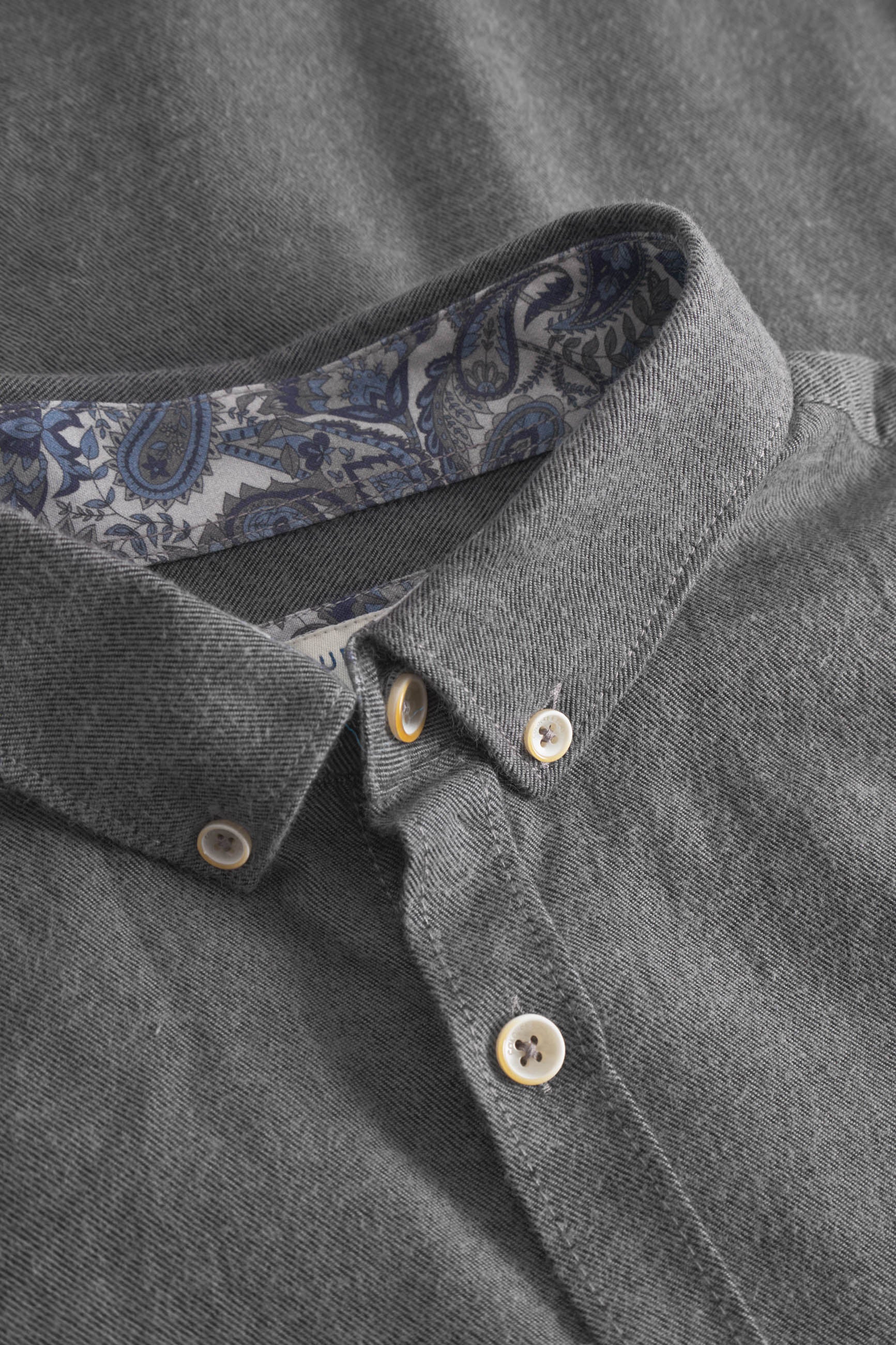 Camicia Twill spazzolato in antracite Camicie Colours and Sons