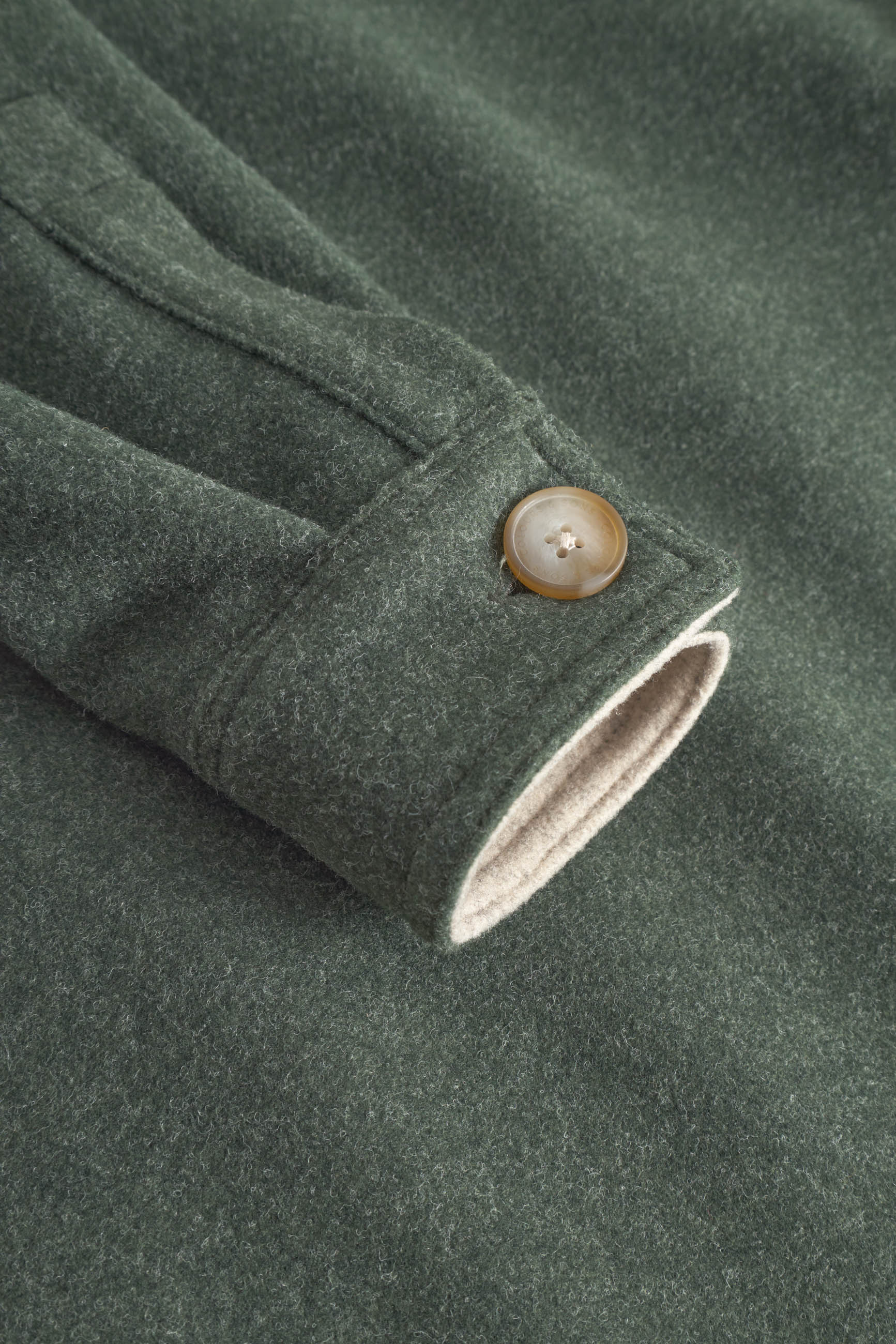Giacca da lavoro Soft Touch in Yucca Jackets Colours and Sons