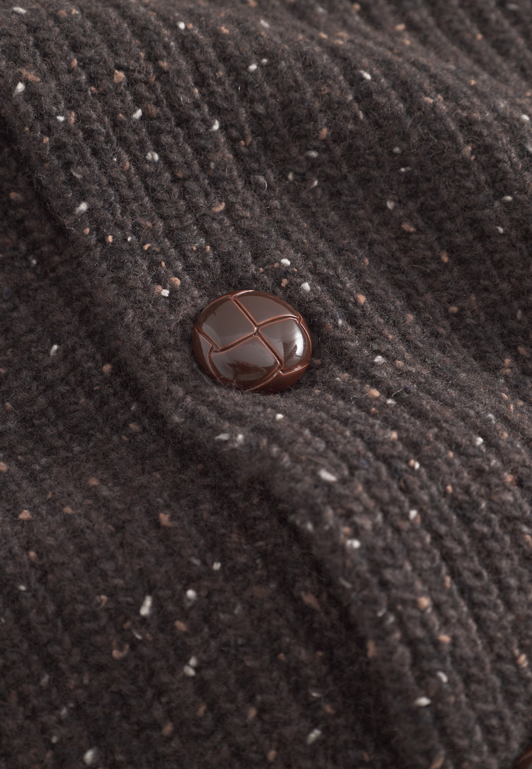 Cardigan Donegal in terra Maglioni Colours and Sons