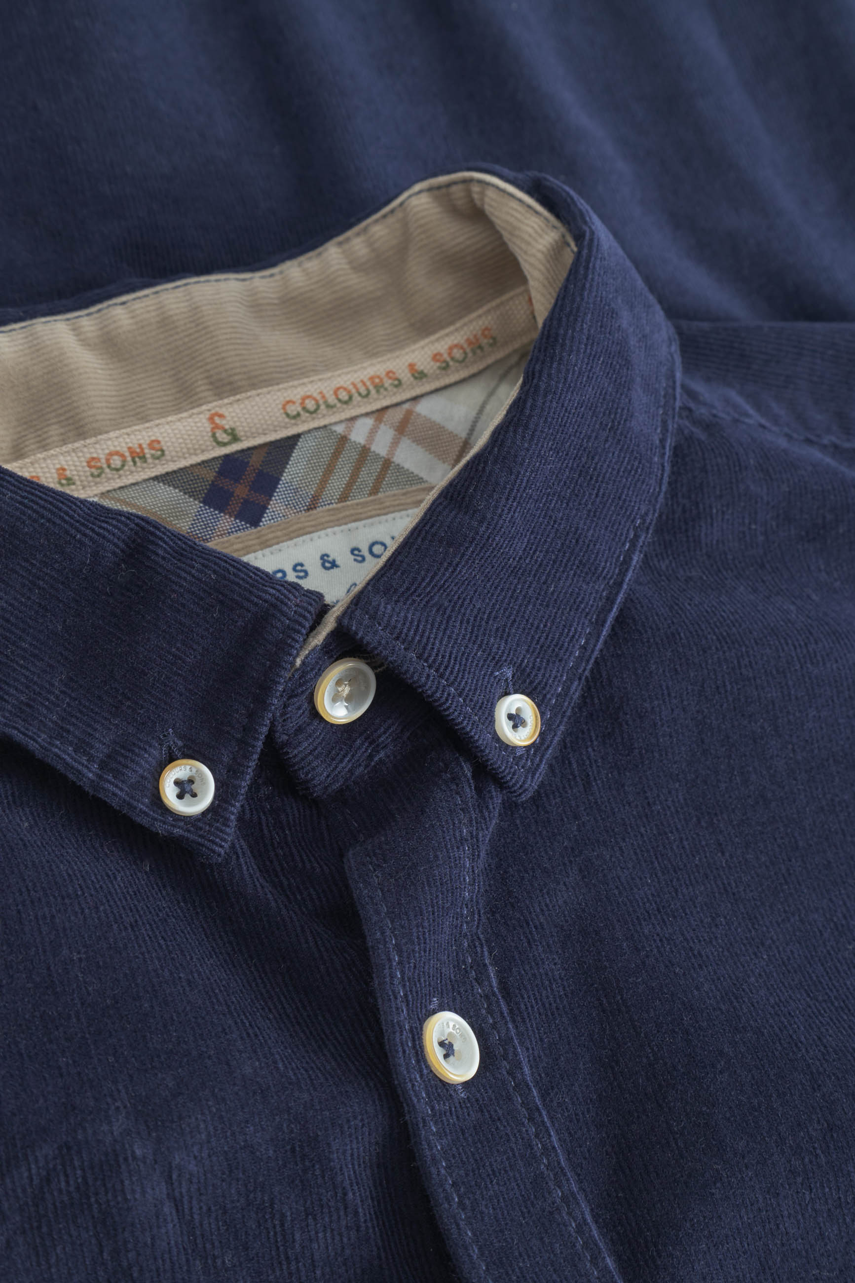 Camicia in velluto a coste in camicie blu Colours and Sons