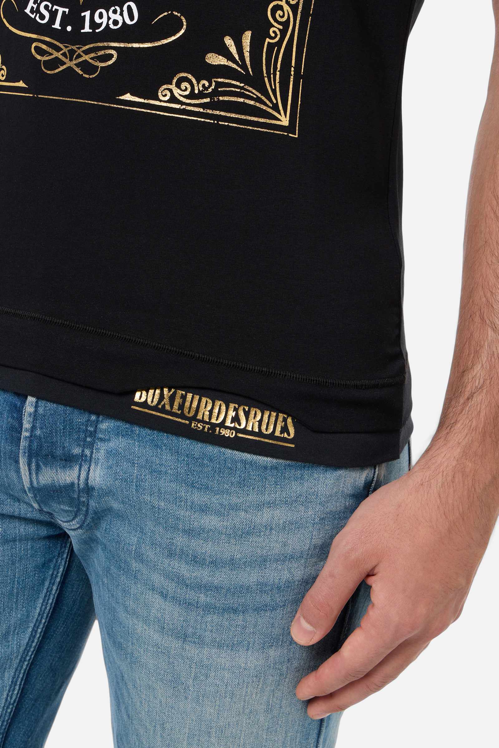 Maglietta stampata con scollo rotondo in nero-oro Boxeur des Rues
