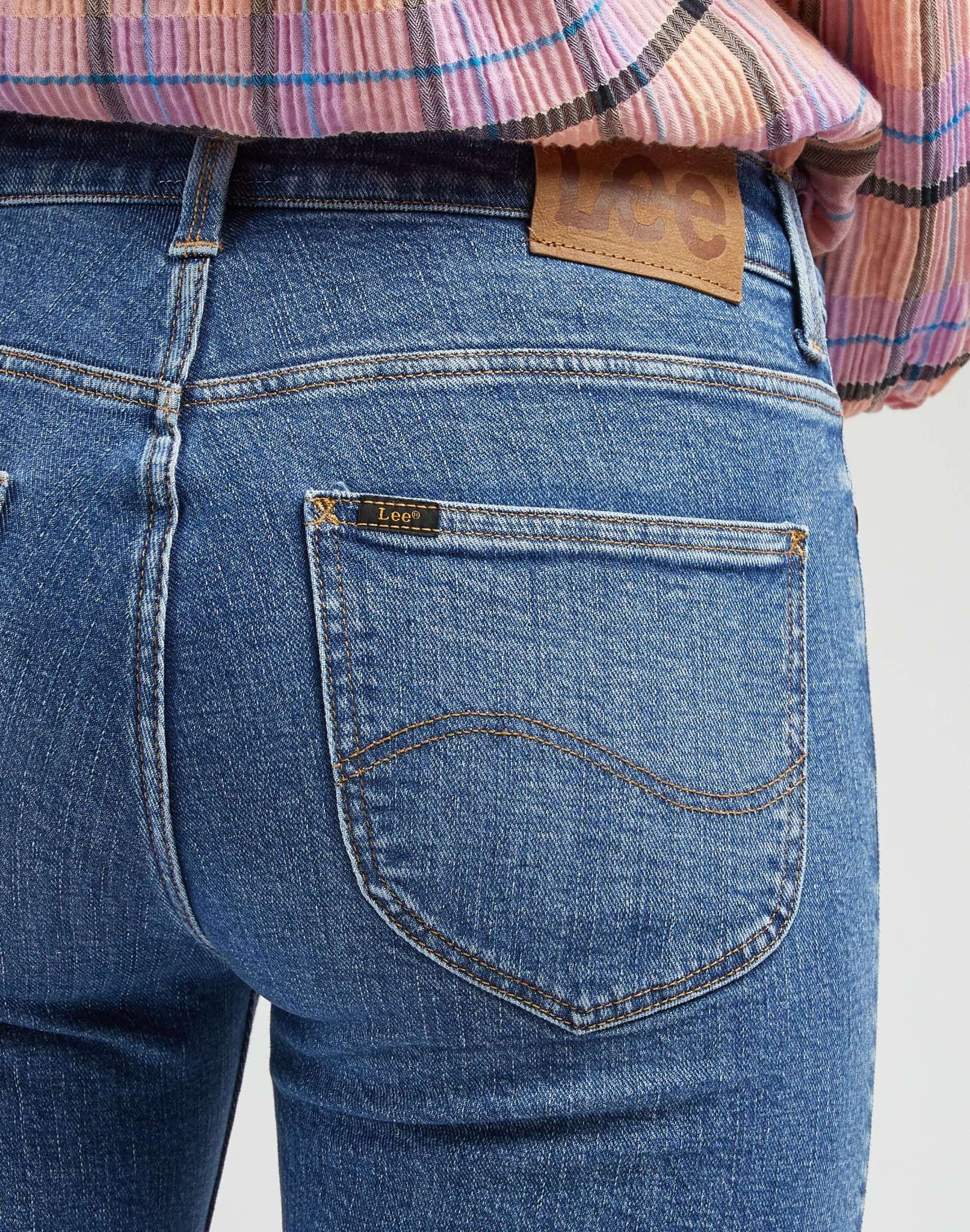 Elly in Jeans Feels Like Indigo Lee