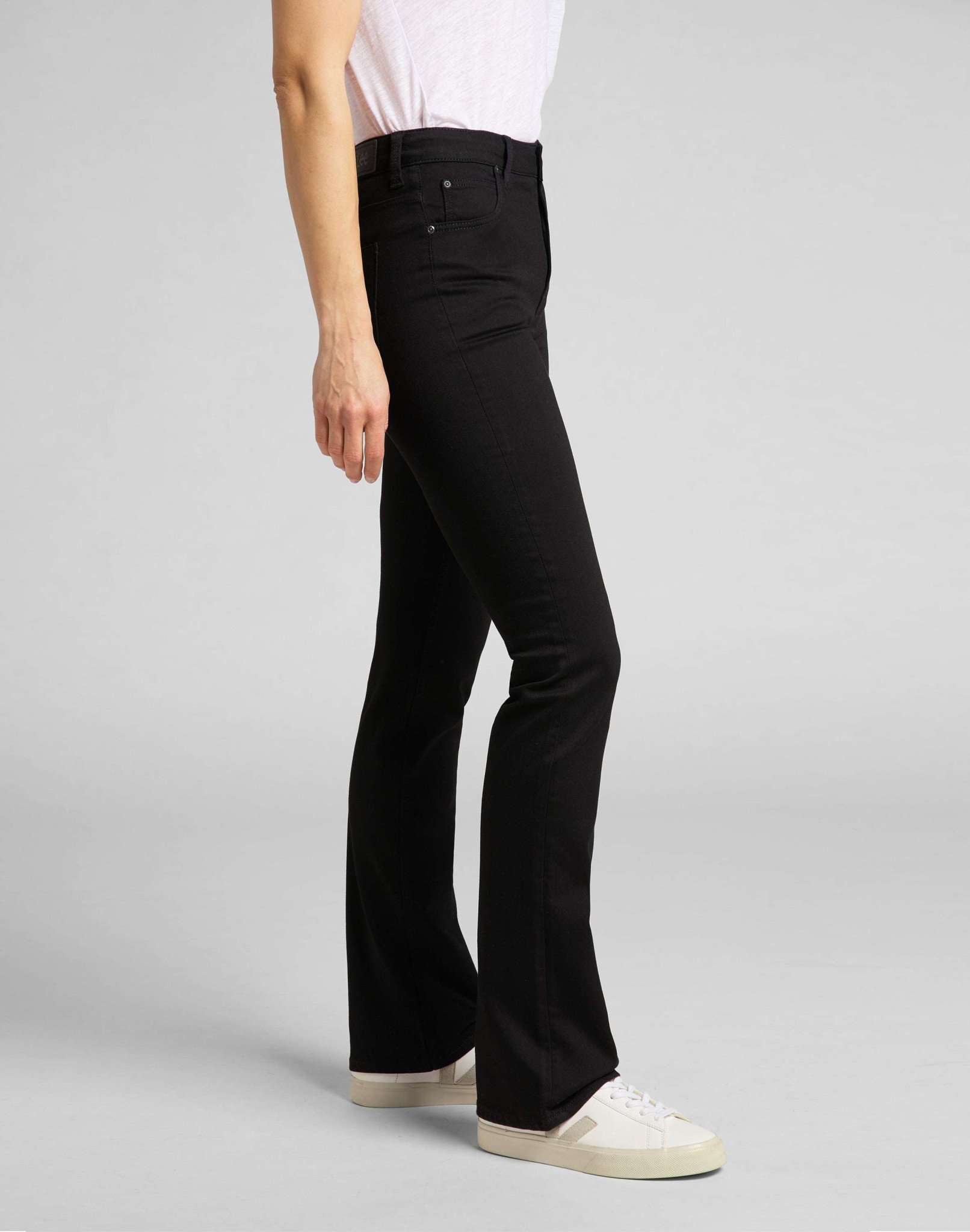 Bootcut Breese in jeans con risciacquo nero Lee