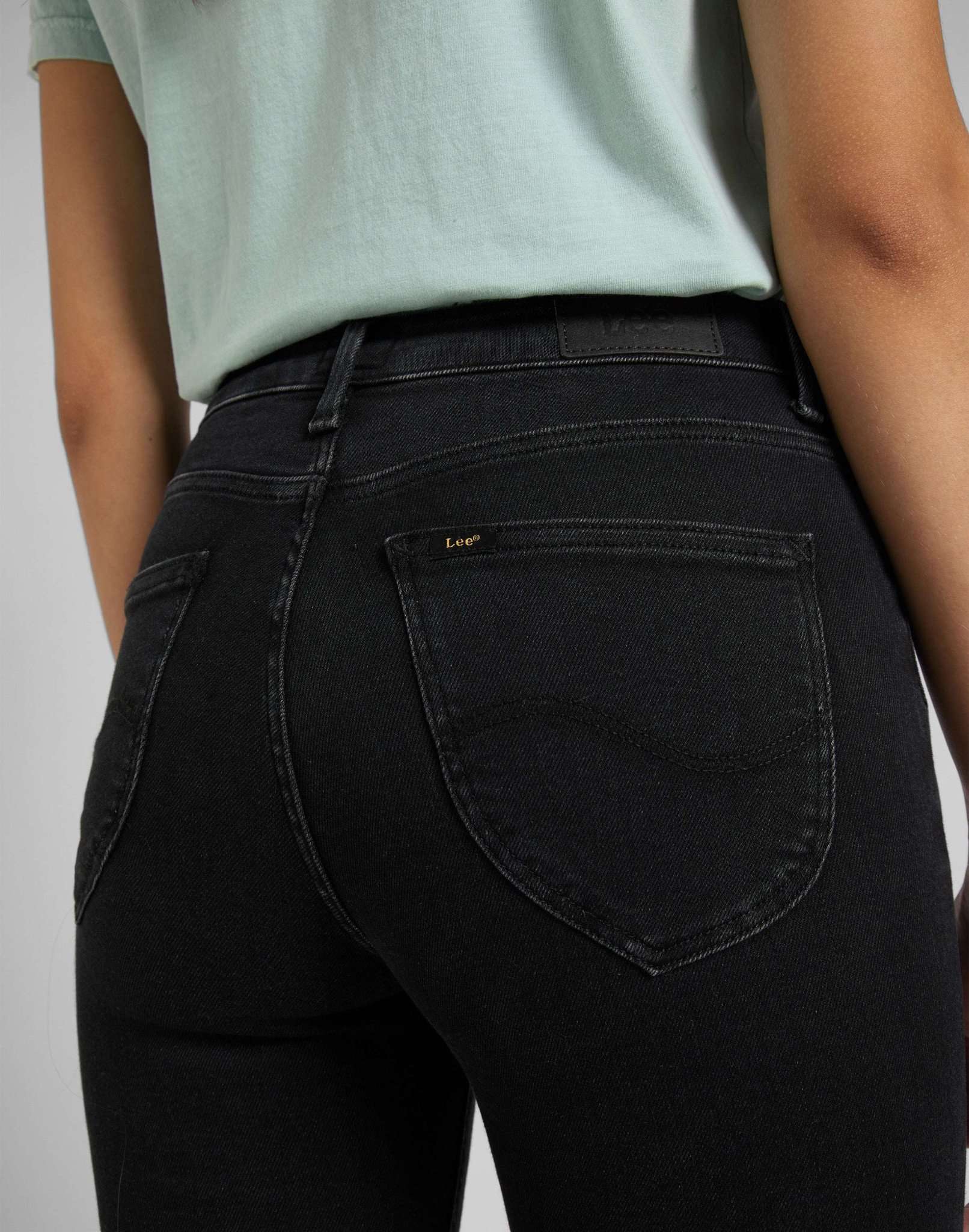 Foreverfit in jeans neri Avery Lee