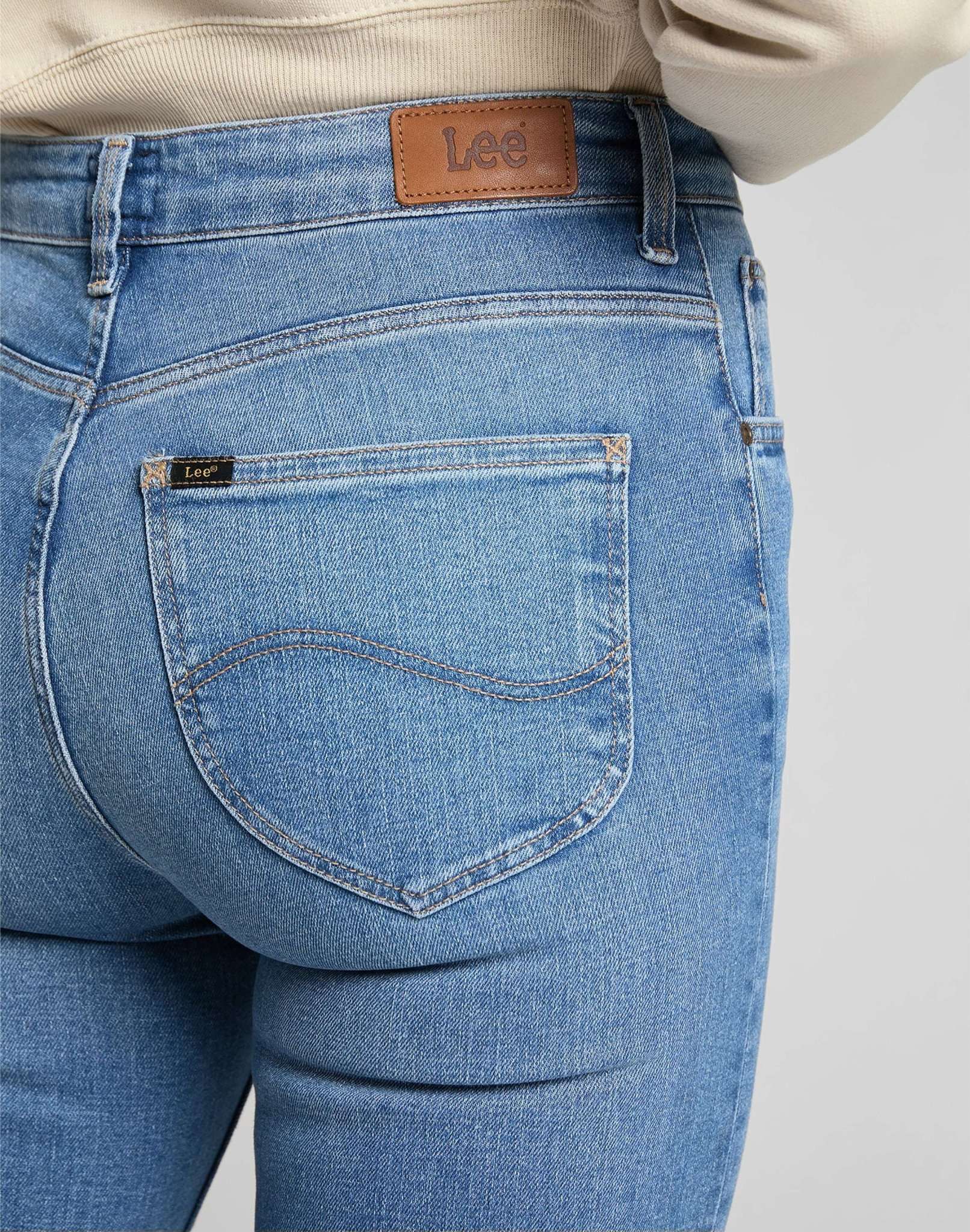 Breese in jeans Jaded Lee