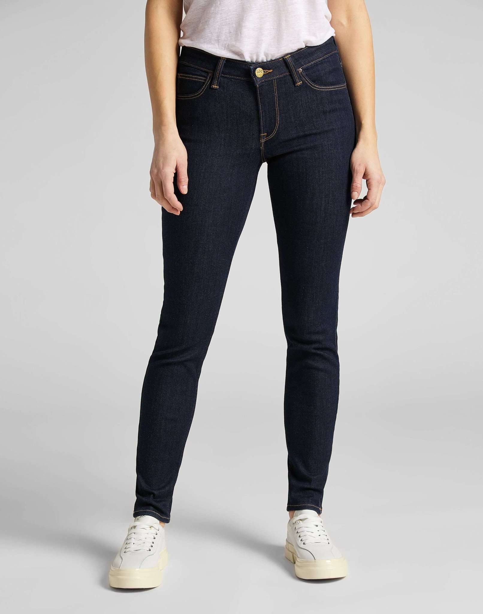 Rossella in Jeans Rinse Lee