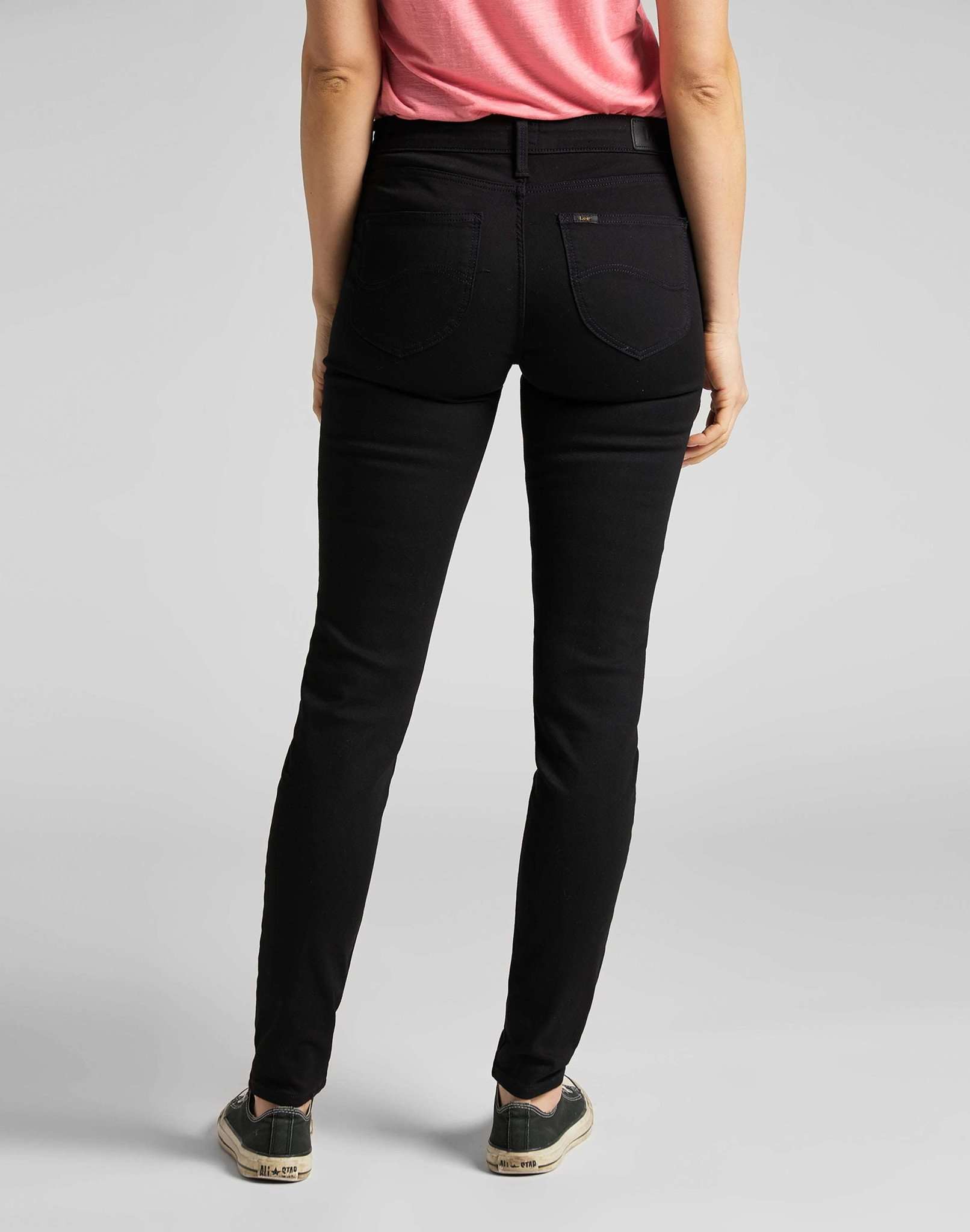 Scarlett in jeans con risciacquo nero Lee