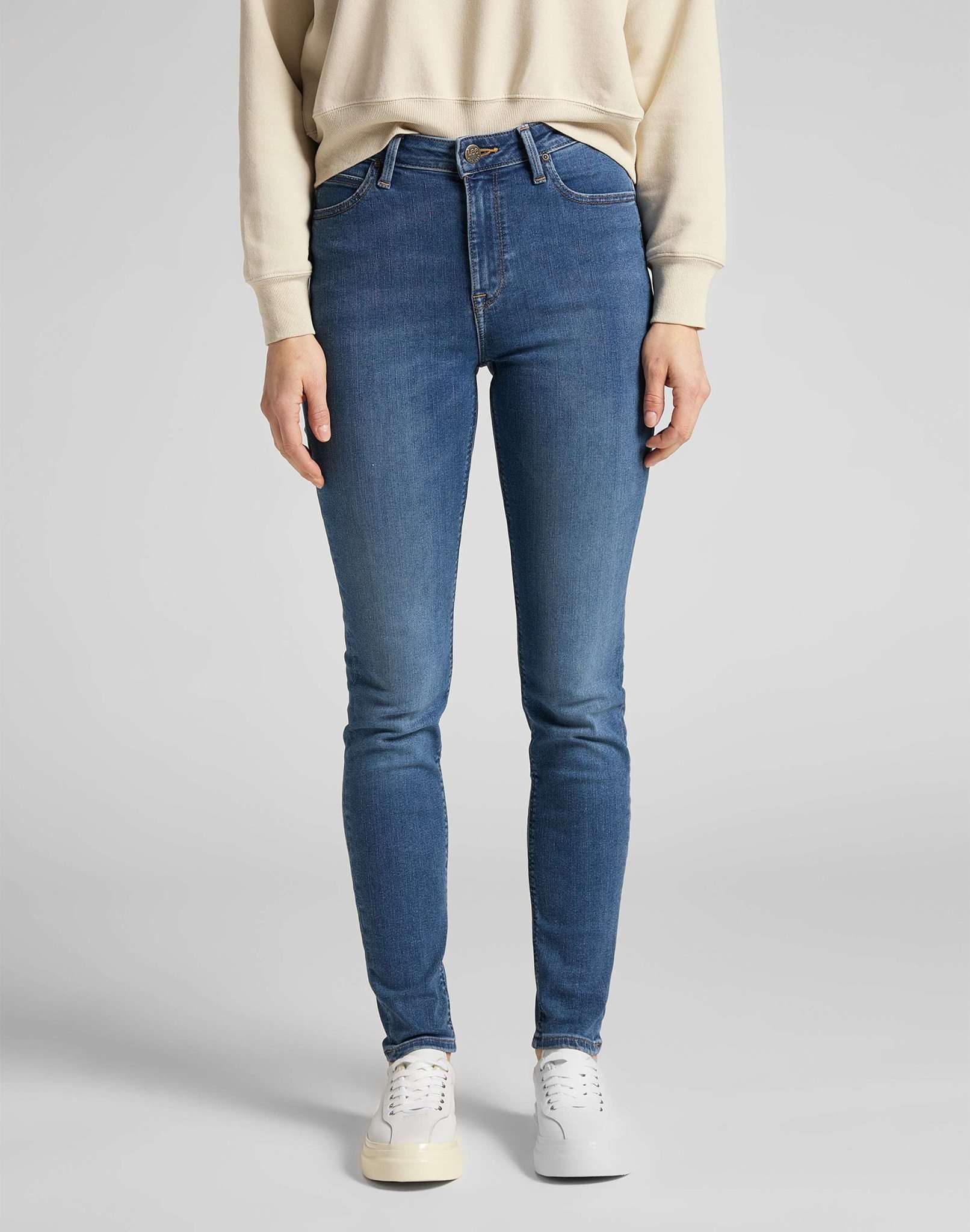 Scarlett High in Mid Copan Jeans Lee