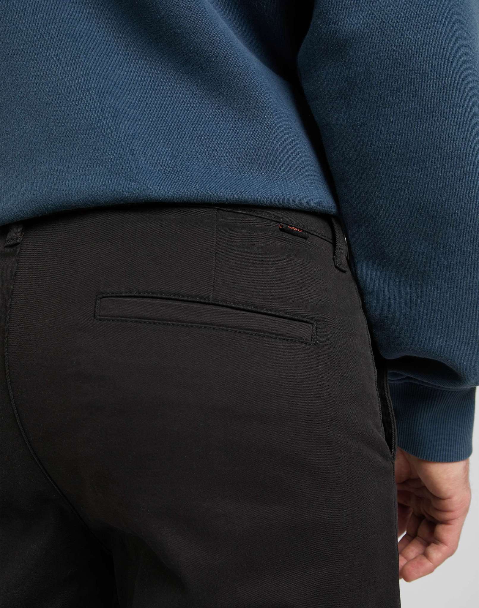 Pantaloni chino regolari in nero Lee