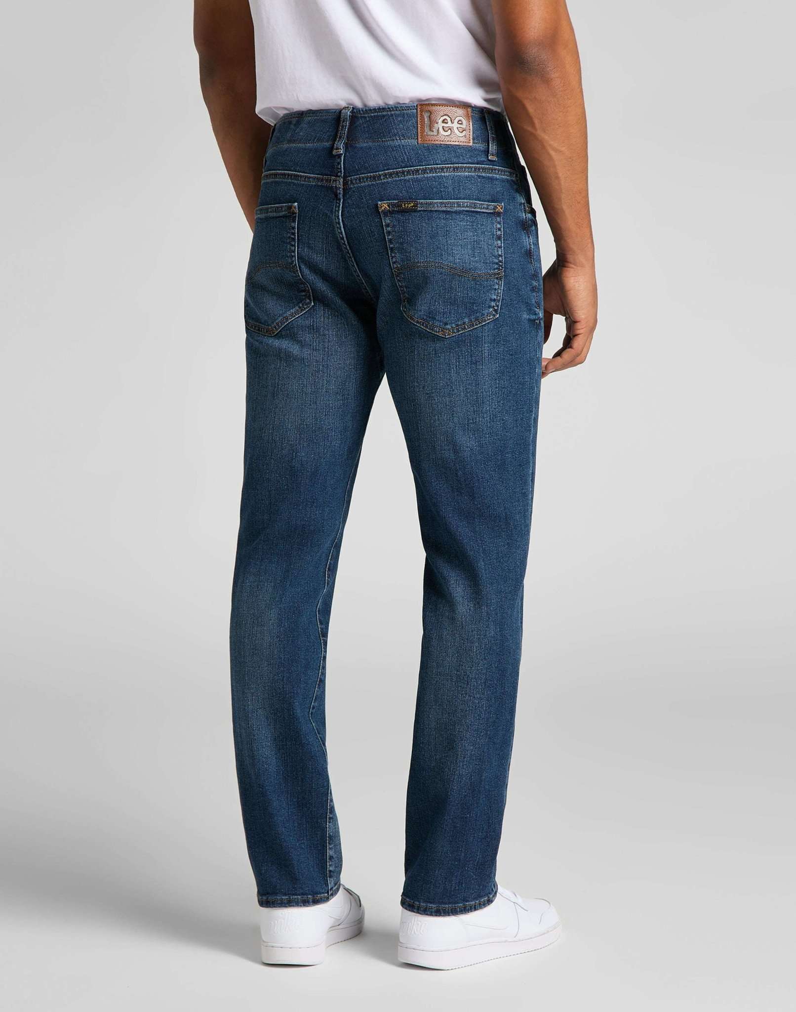 Jeans dritti XM in Maddox Lee