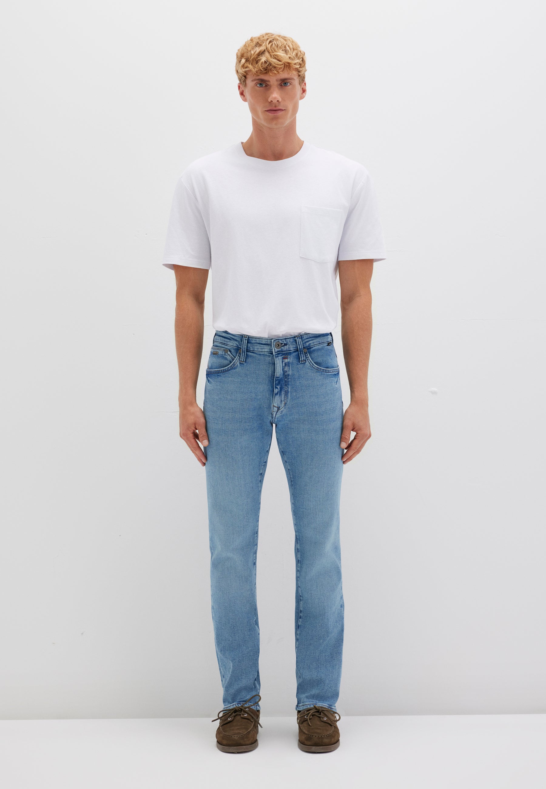 Marcus in jeans Vintage Shaded Ultra Move Mavi