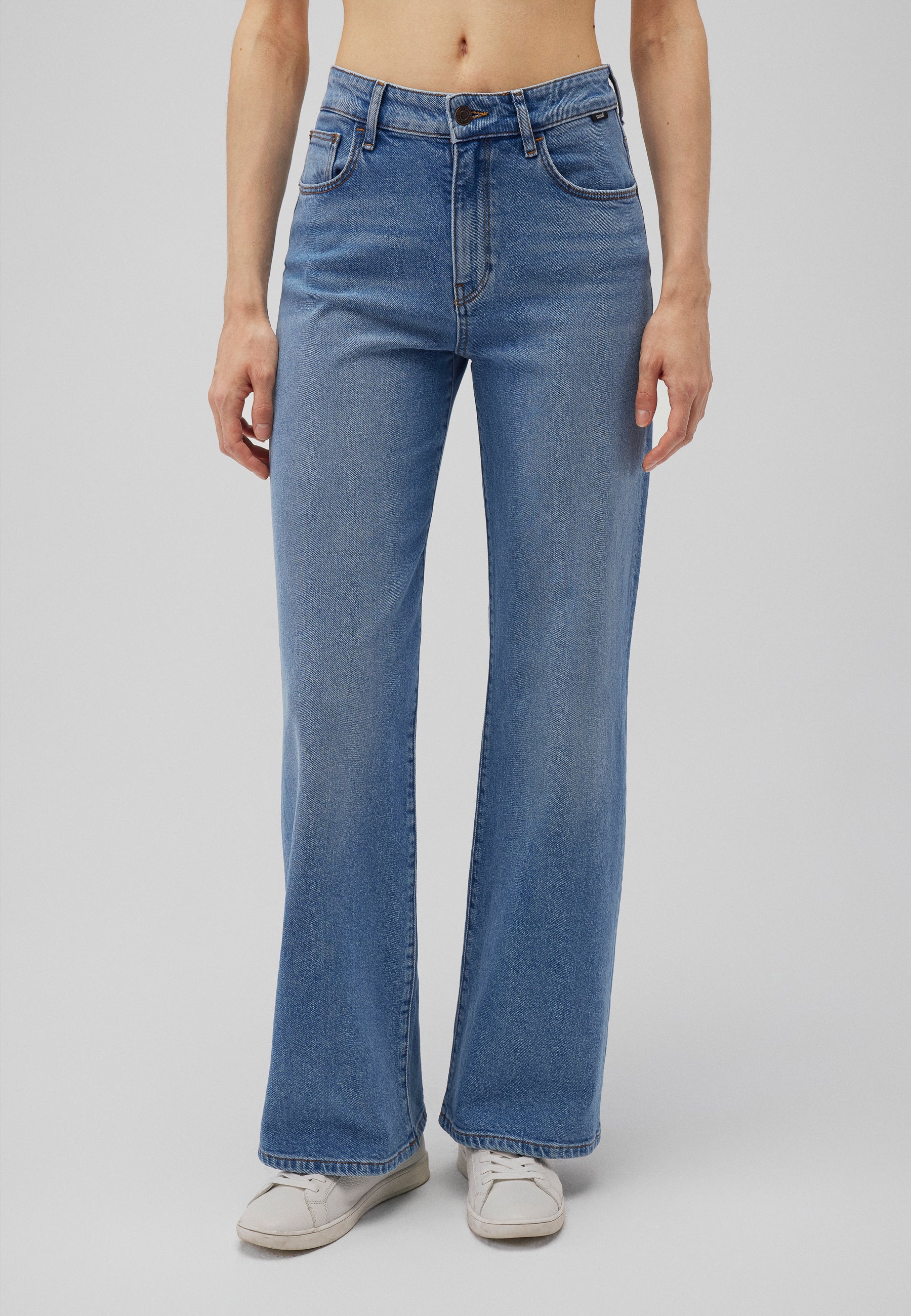 Malibu in Mid Indigo Spazzolato 90s Jeans Mavi