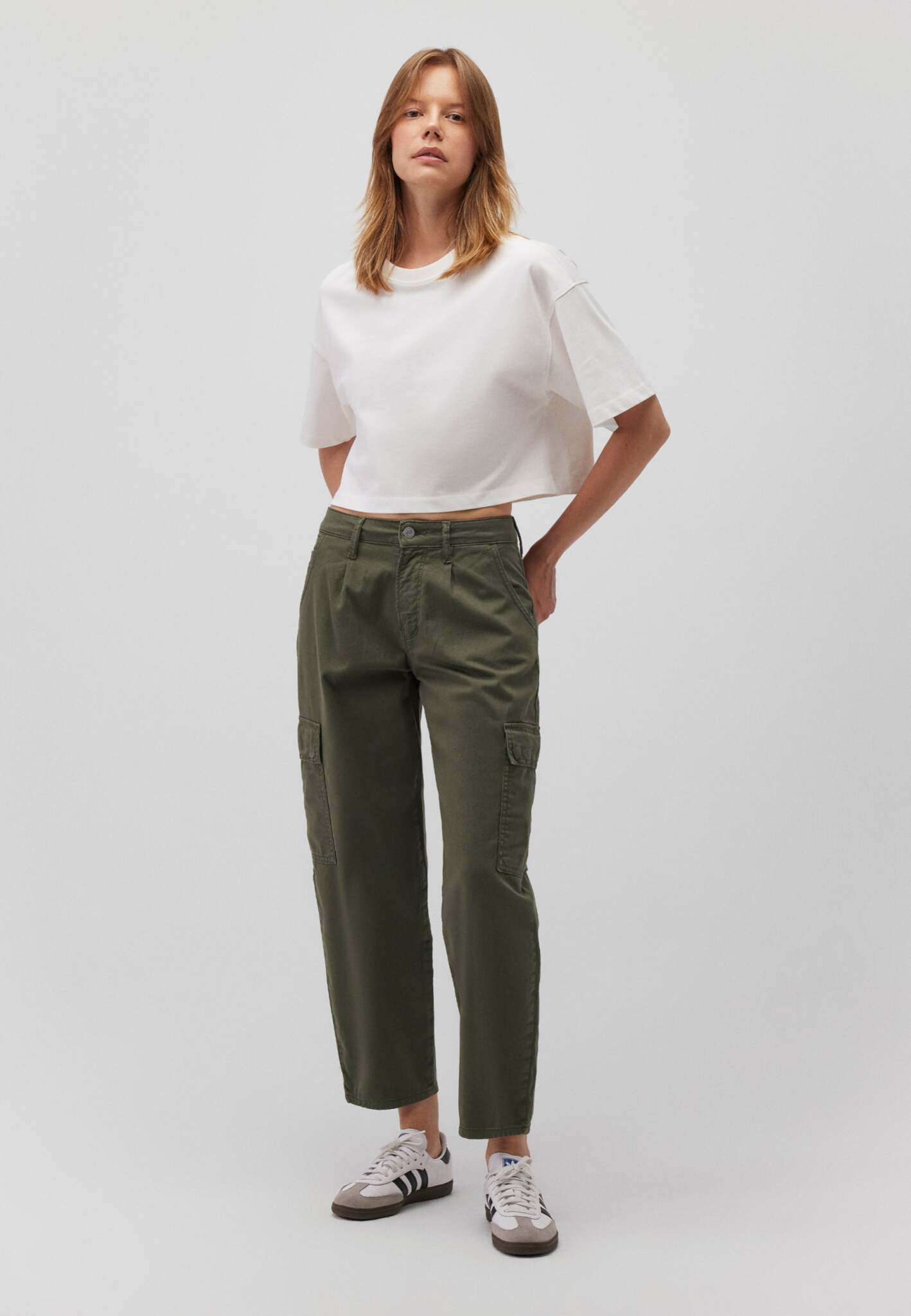 Jacy in pantaloni in twill di scarabeo Mavi