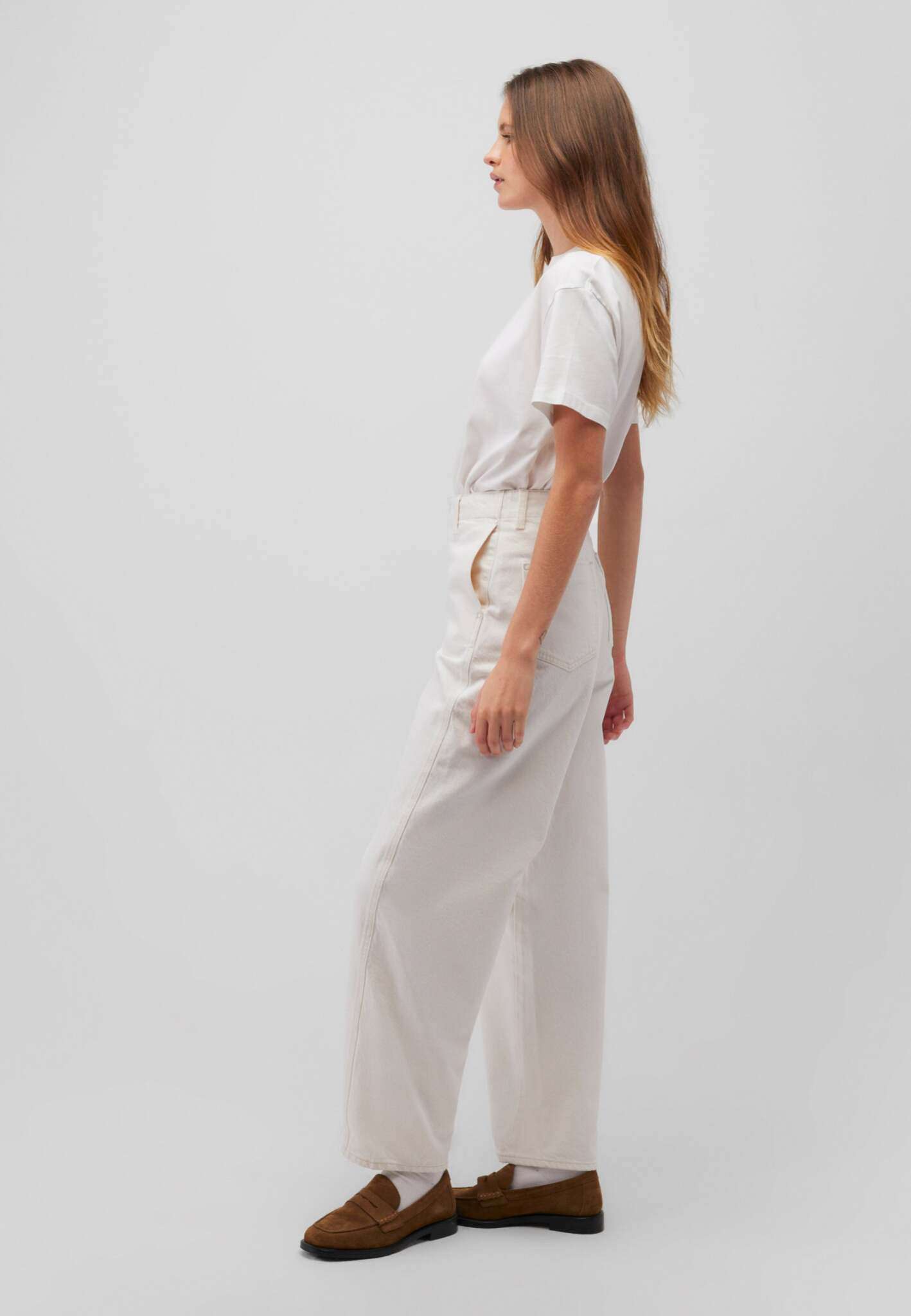 Sakura in jeans off white Mavi