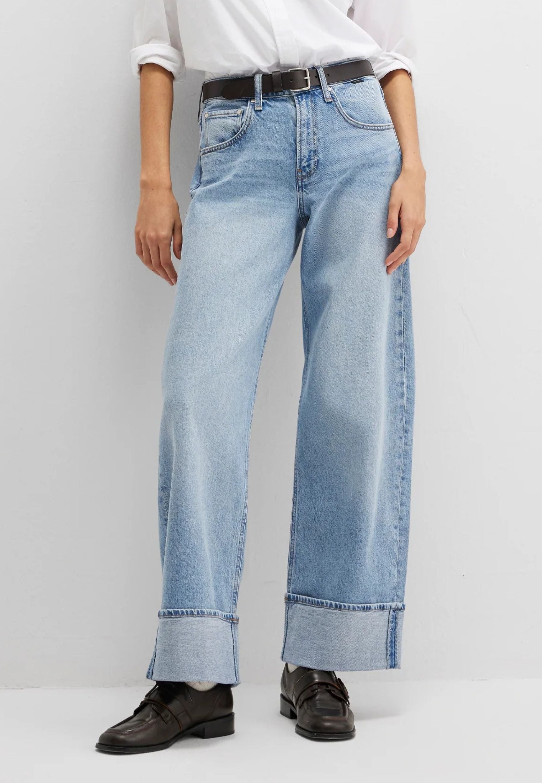 Sandra in jeans Lt Brushed Denim Mavi