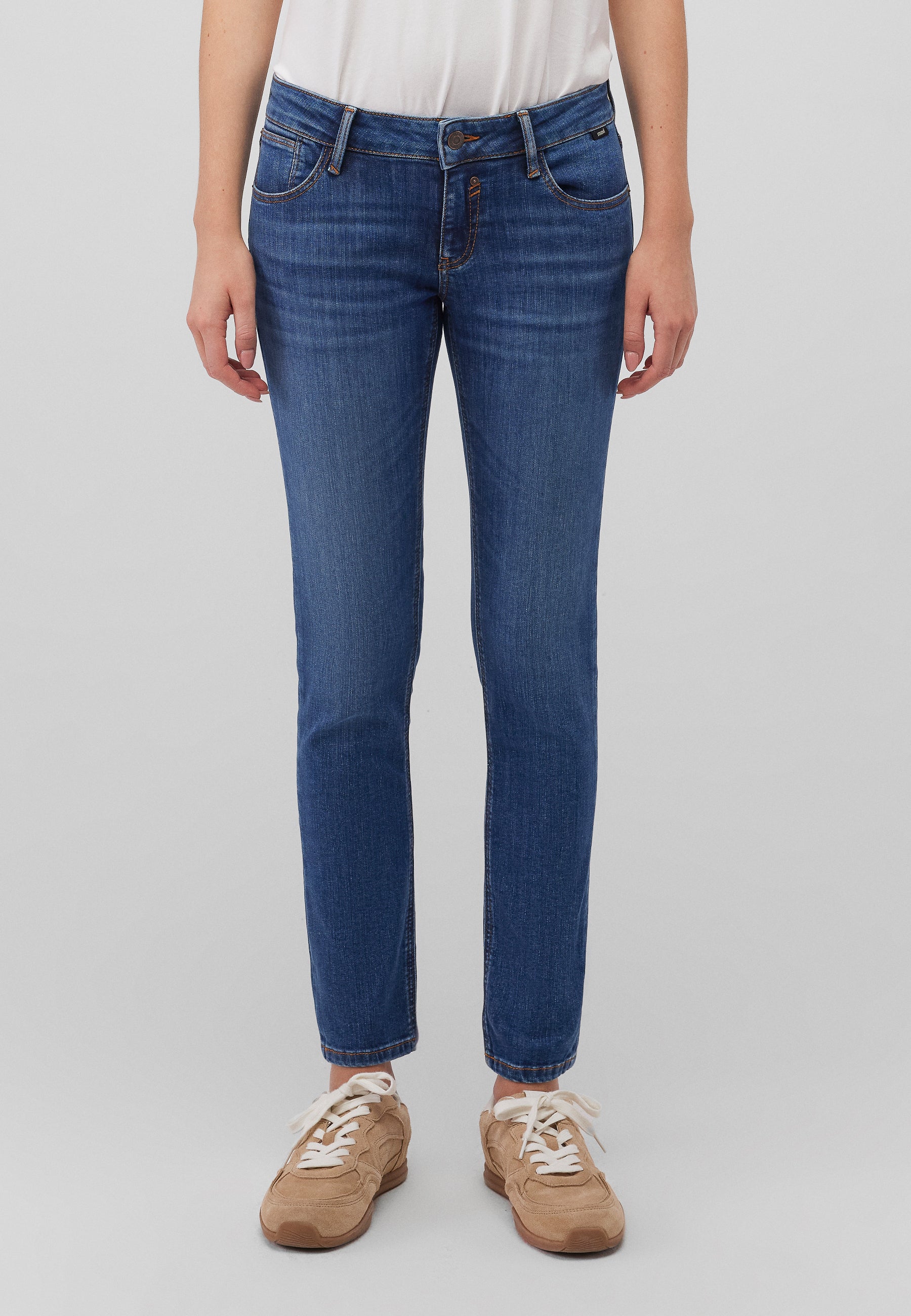 Lindy in Jeans Venezia spazzolato scuro Mavi