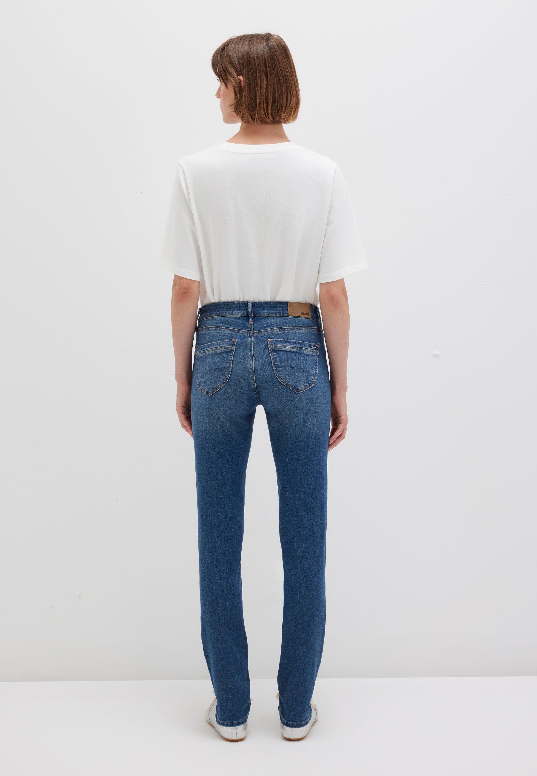 Sophie in Jeans Deep Memory Fit Mavi