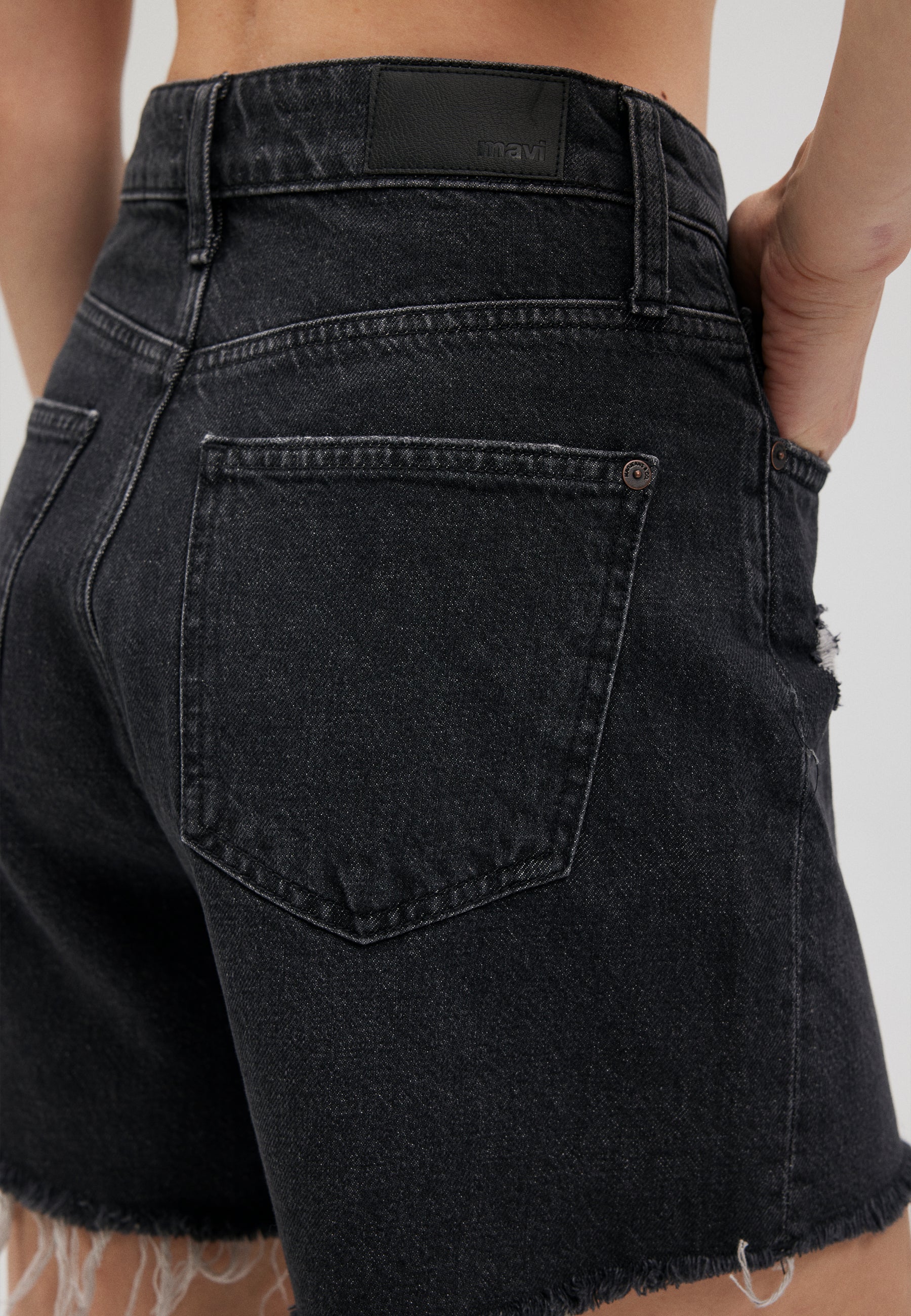 Millie in pantaloncini di jeans Smoke 90S Mavi