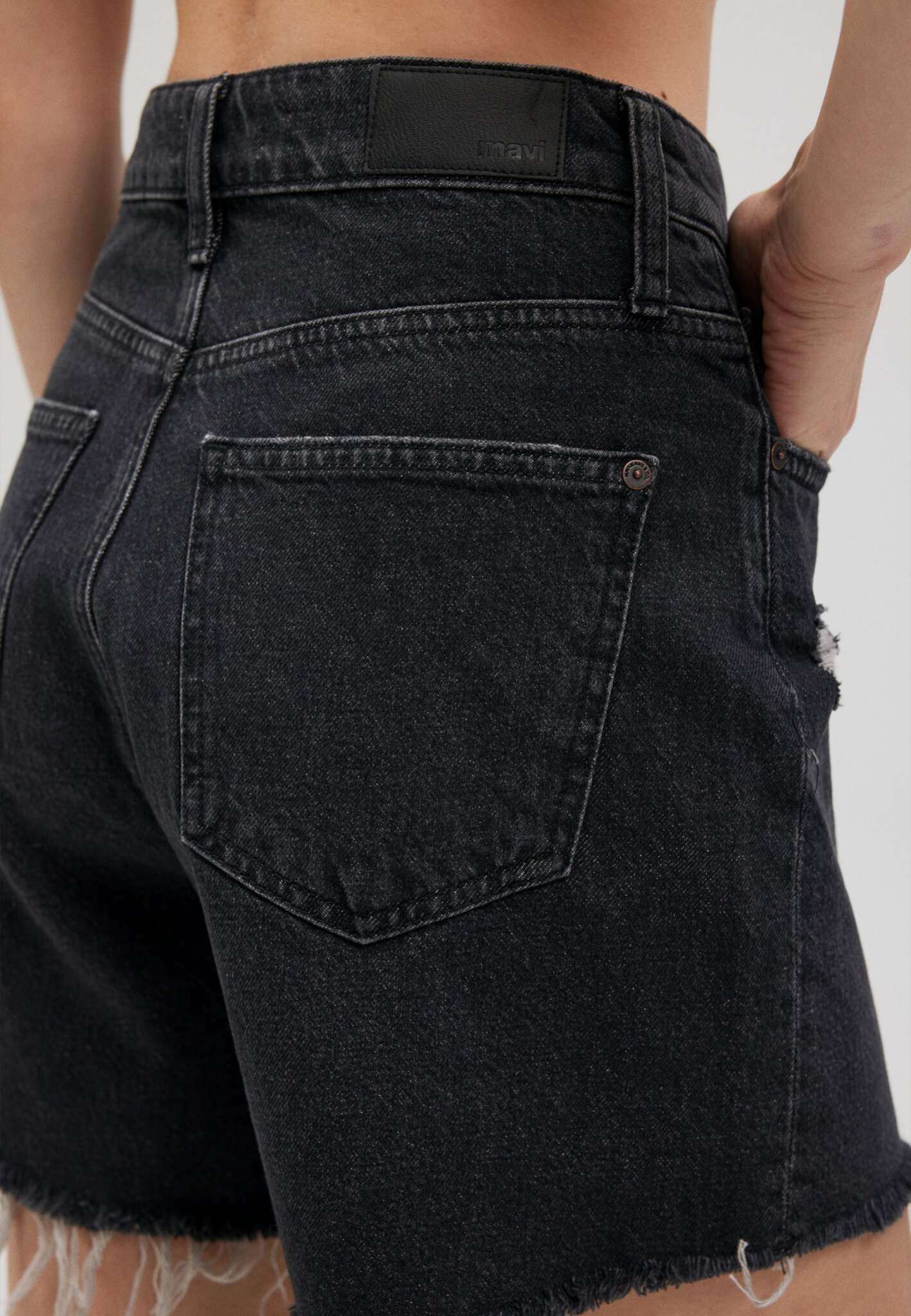 Millie in pantaloncini di jeans Smoke 90S Mavi