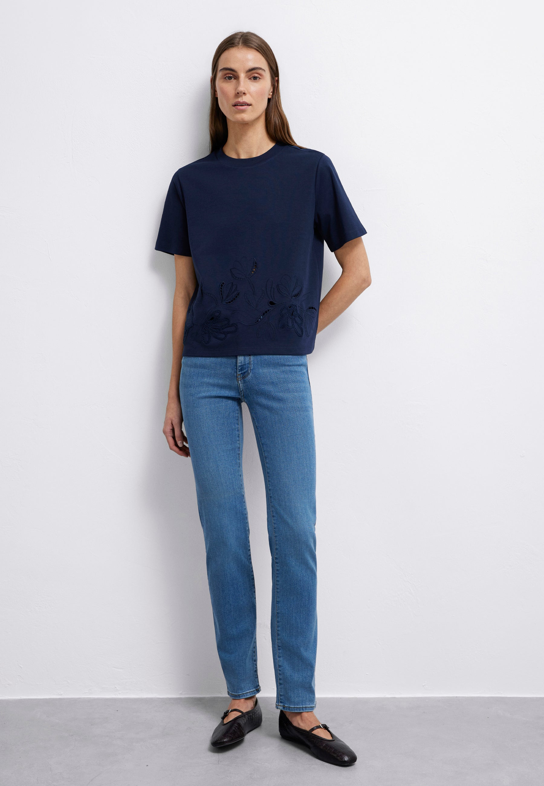 Maglietta a maniche corte in jersey alla moda blu navy Blazer T-Shirts Mavi