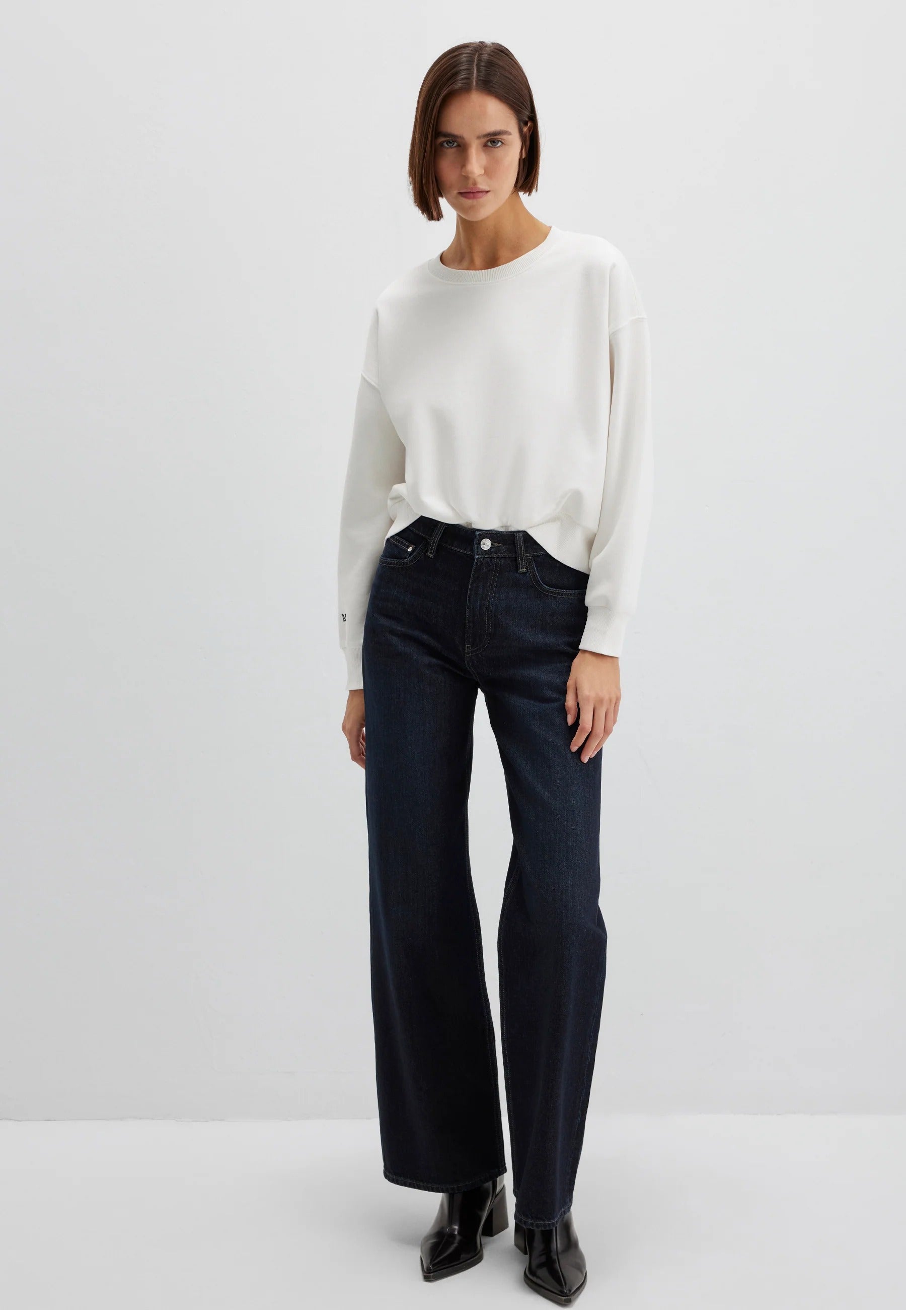 Felpa girocollo in bianco antico