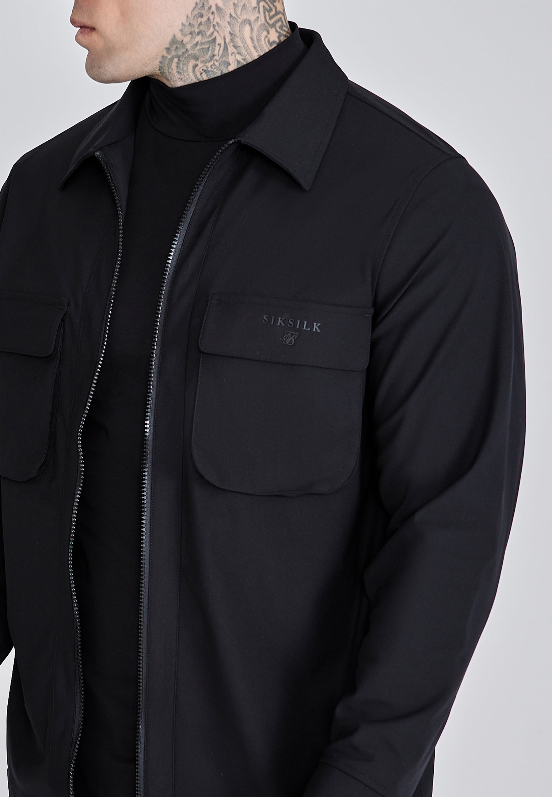 Camicia Utility Overshirt in nero Camicie SikSilk