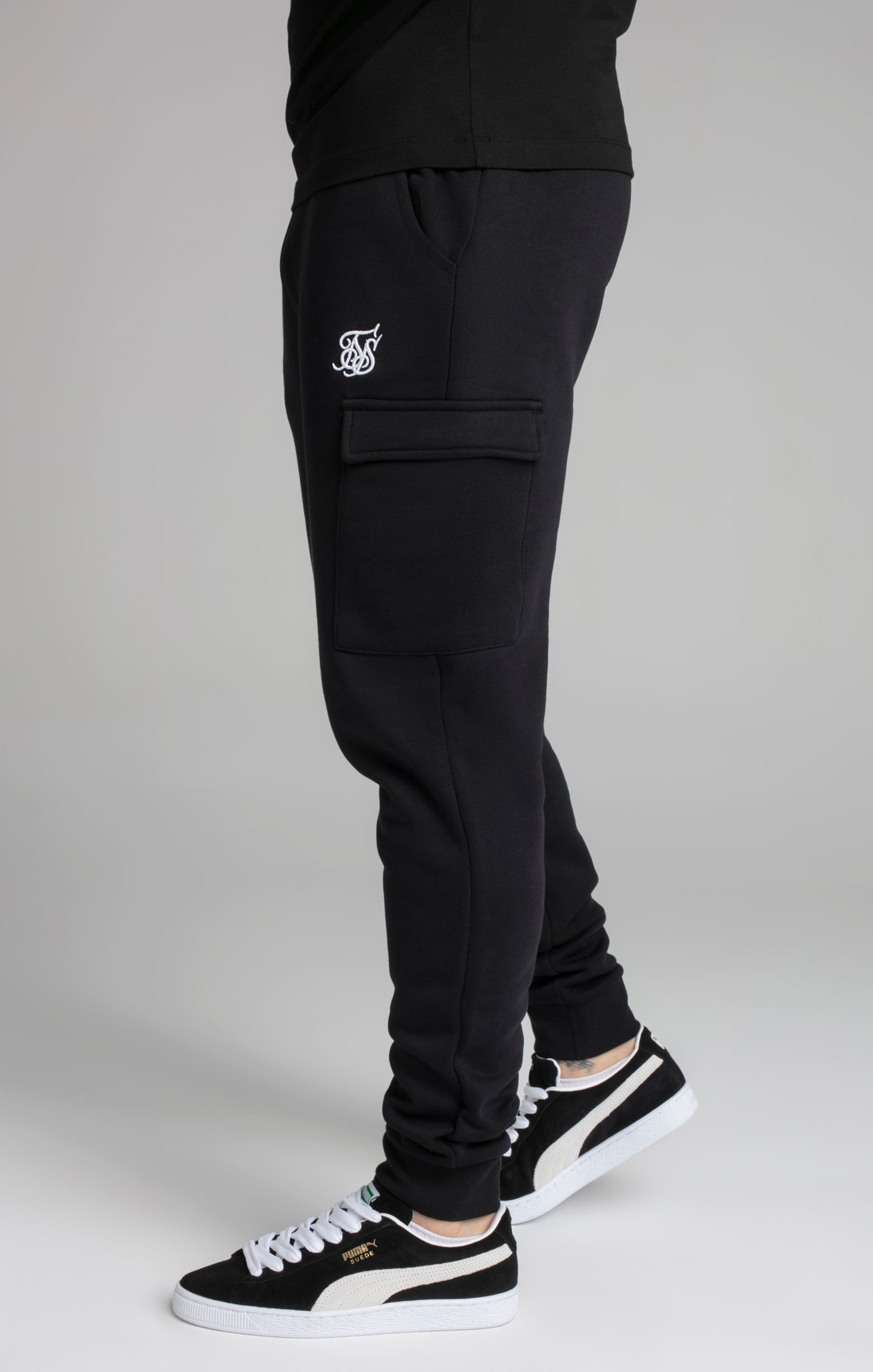 Pantalone Cargo essenziale in nero SikSilk